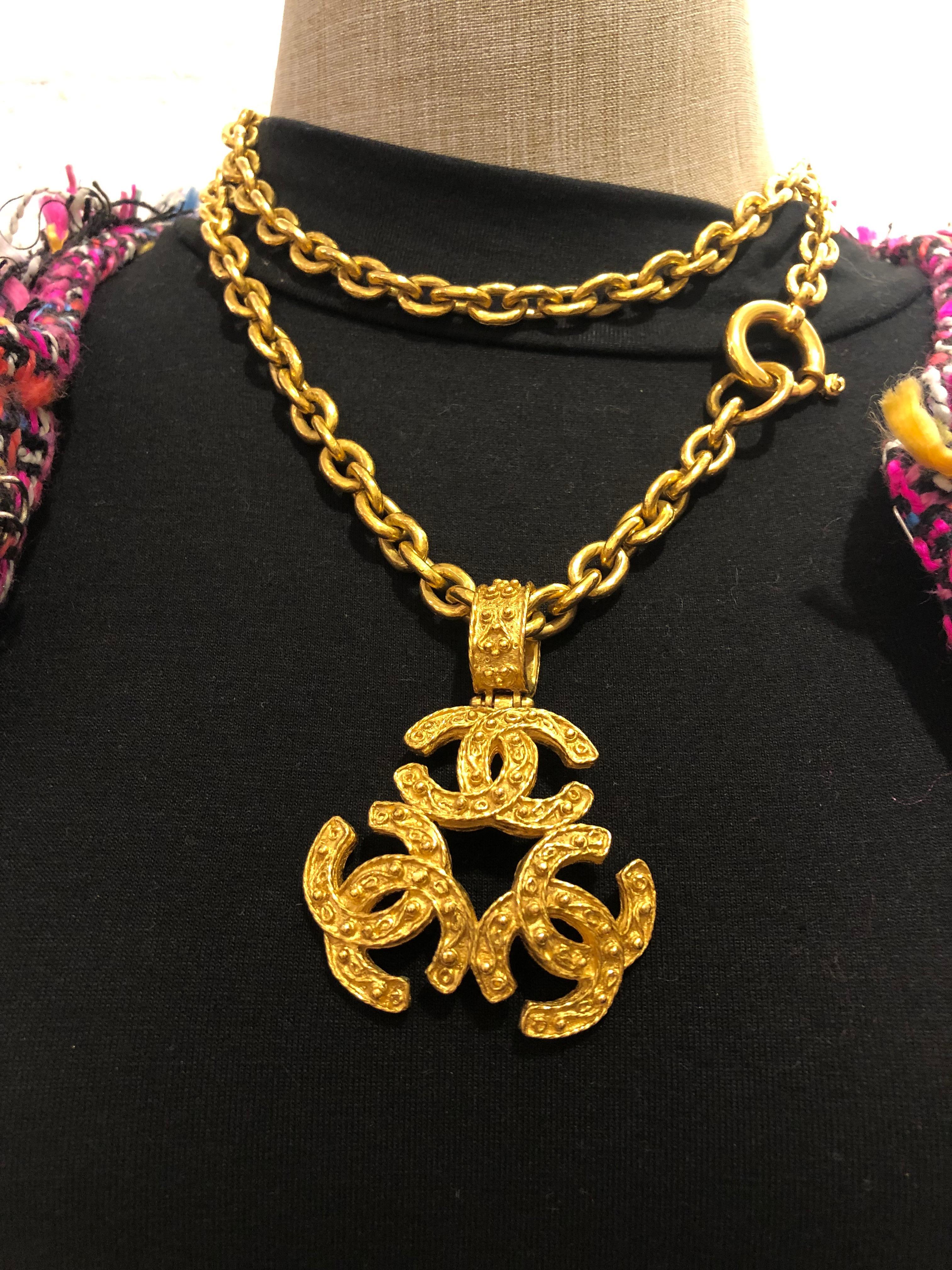 Women's or Men's 1994 Vintage CHANEL Gold Toned Triple CC Chain Necklace