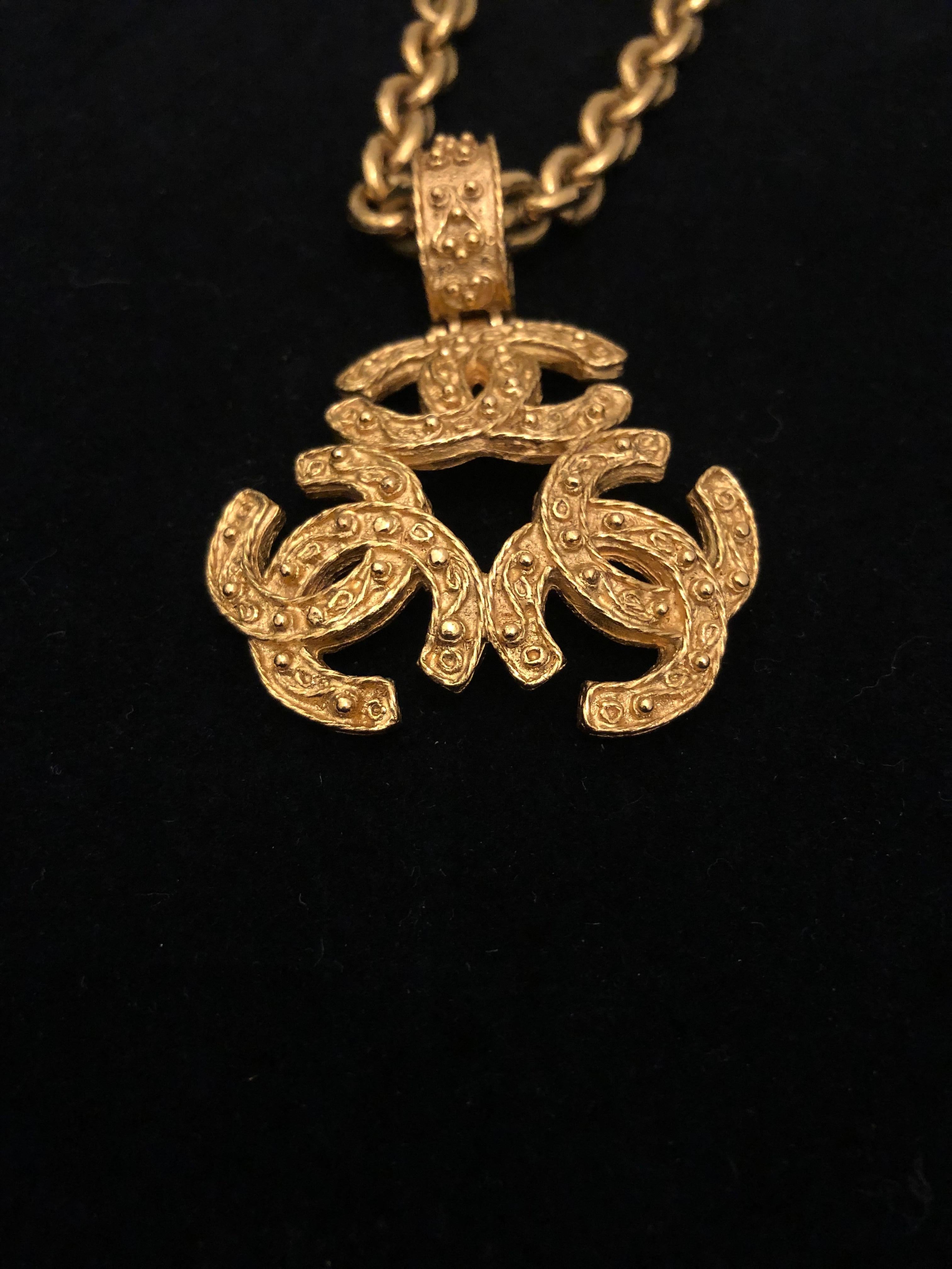 1994 Vintage CHANEL Gold Toned Triple CC Chain Necklace 3
