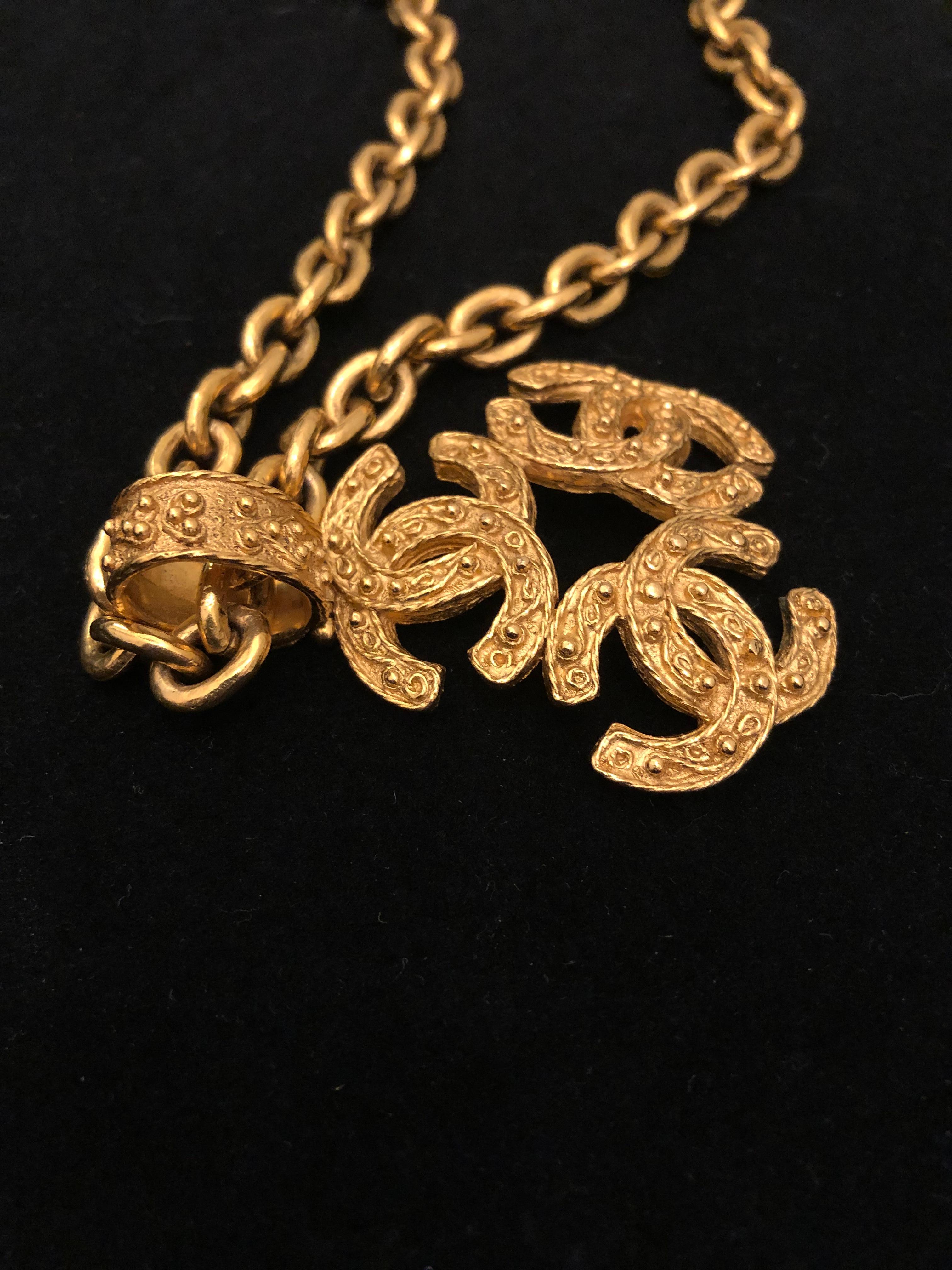 1994 Vintage CHANEL Gold Toned Triple CC Chain Necklace 5