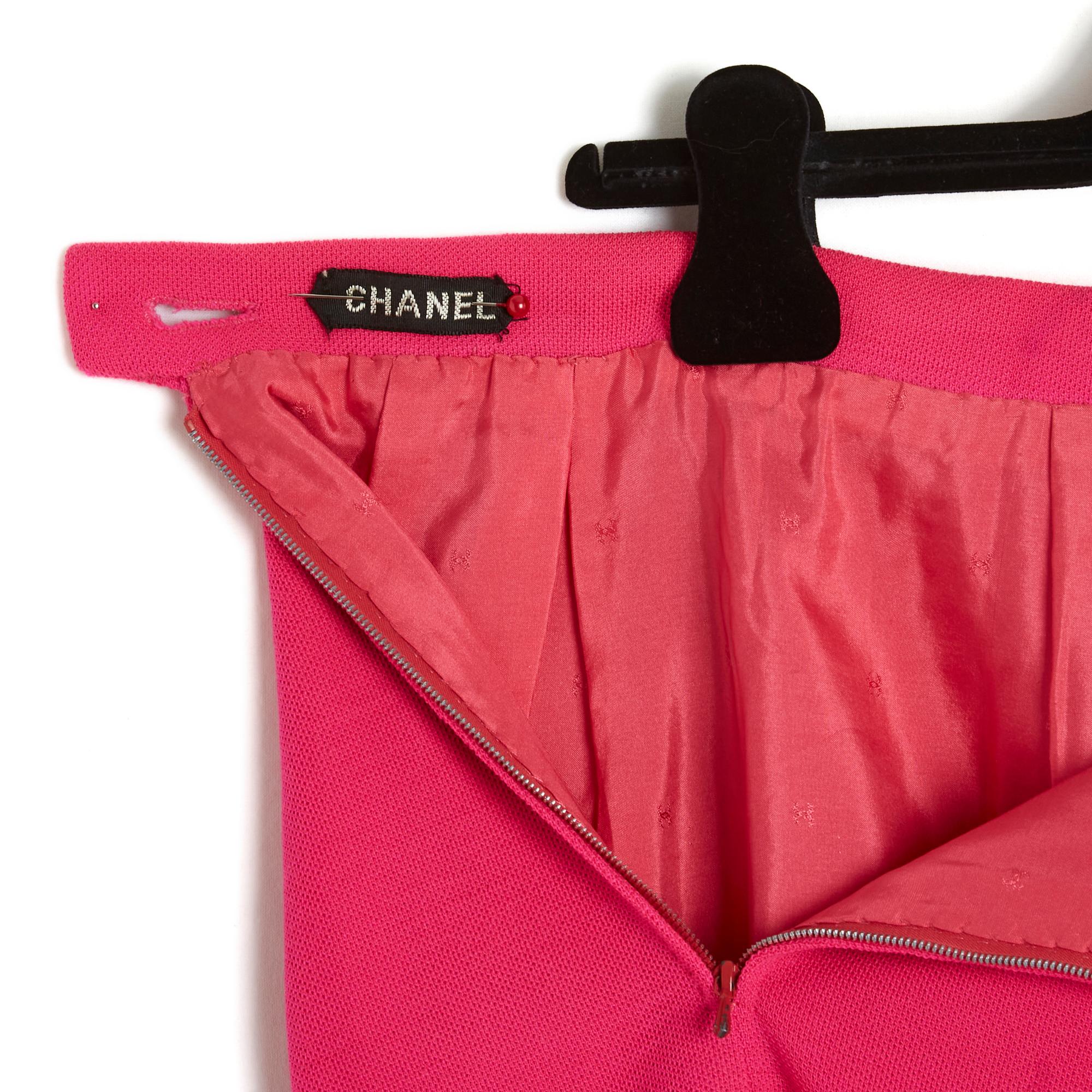 1994 Chanel Haute Couture Barbie pink FR44 set jacket For Sale 4