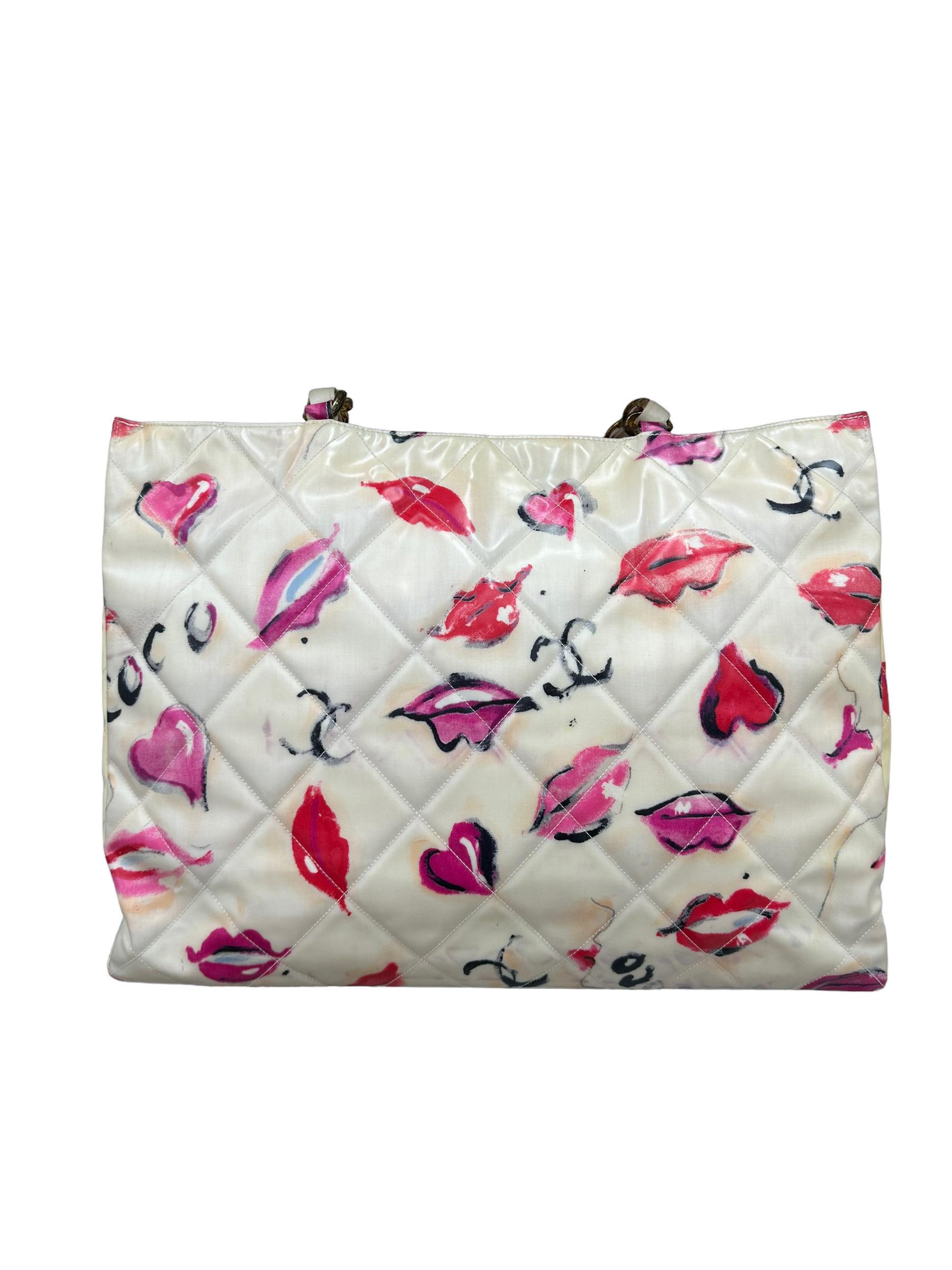 Women's 1994 Chanel Kisses & Lips Limited Edition Shoulder Bag For Sale