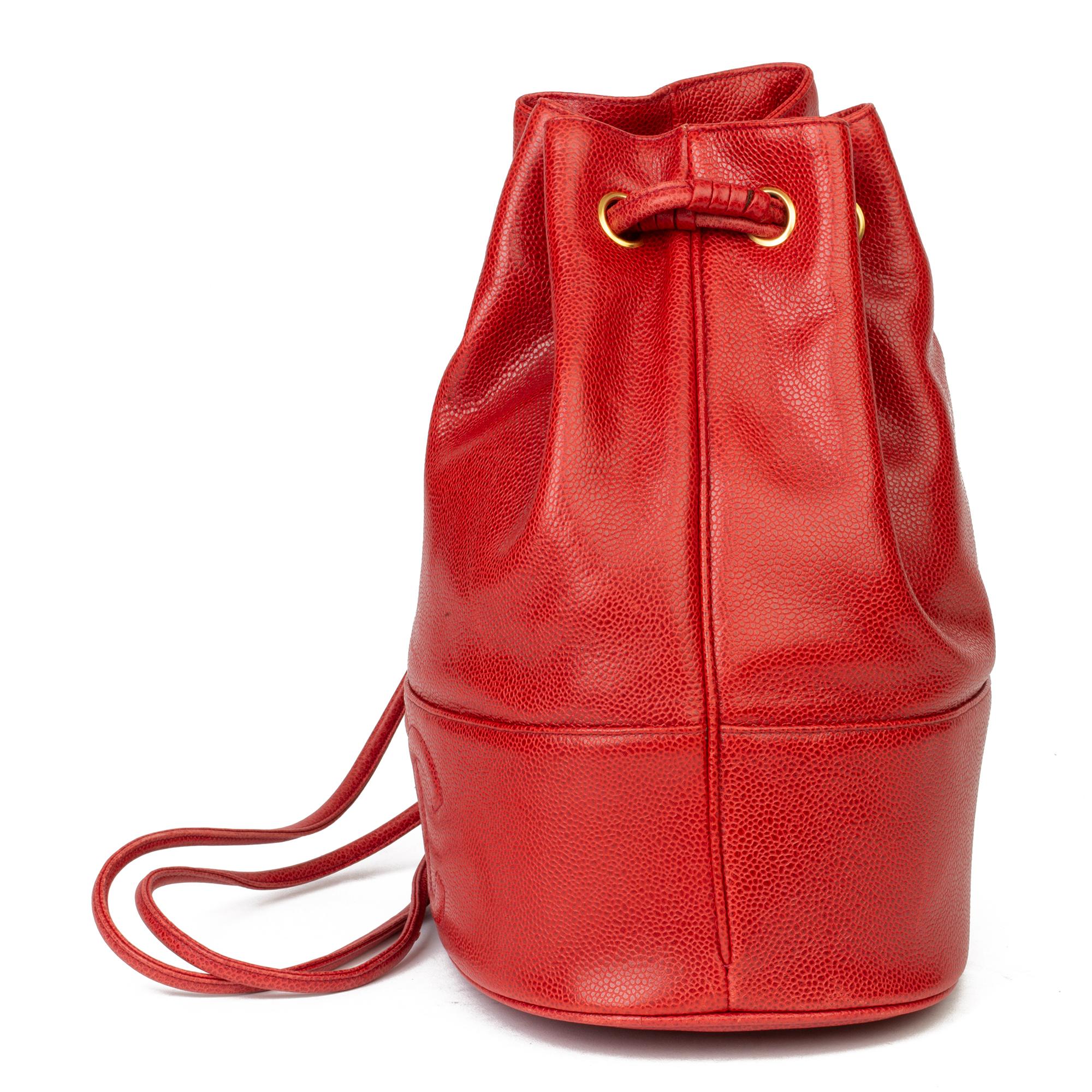 1994 Chanel Red Caviar Leather Timeless Bucket Bag with Pouch In Excellent Condition In Bishop's Stortford, Hertfordshire