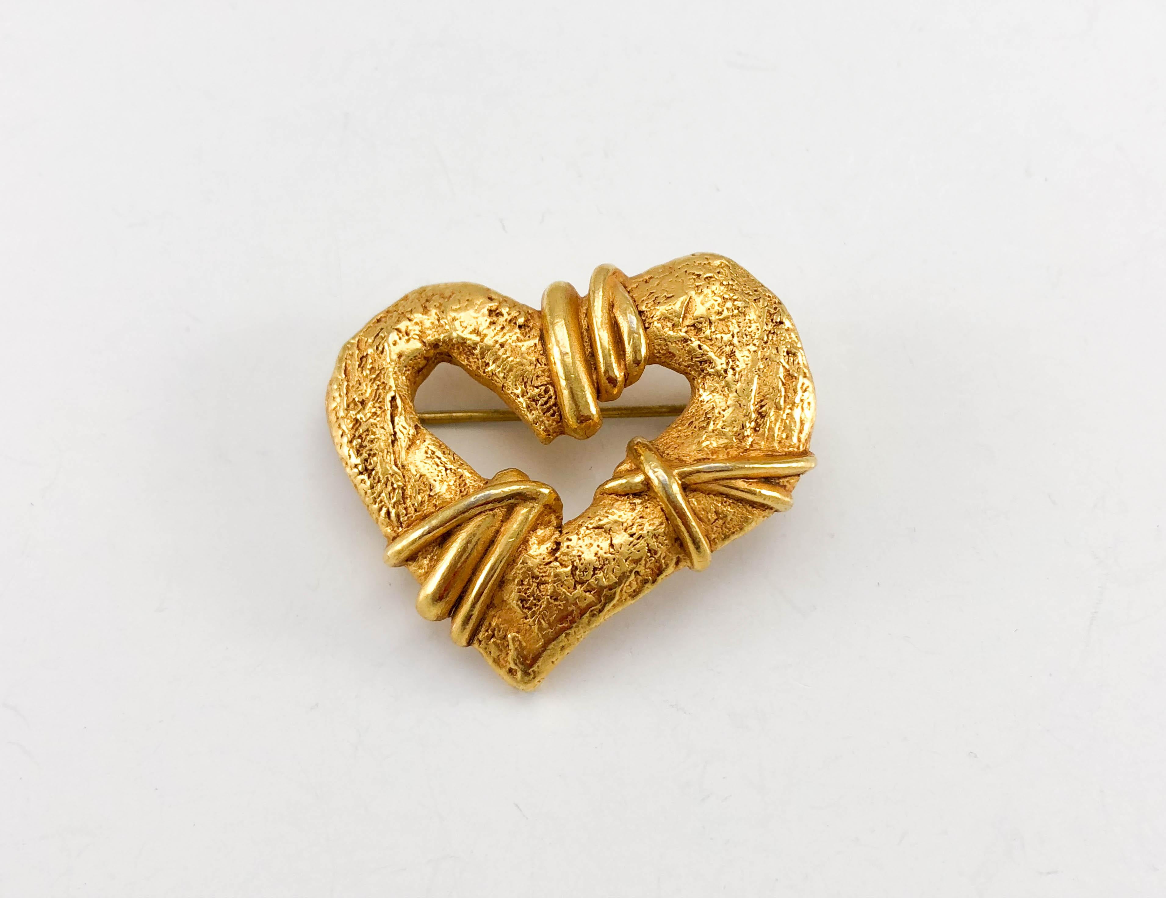 1994 Christian Lacroix Gold-Plated Heart Brooch, by Robert Goossens For Sale 1