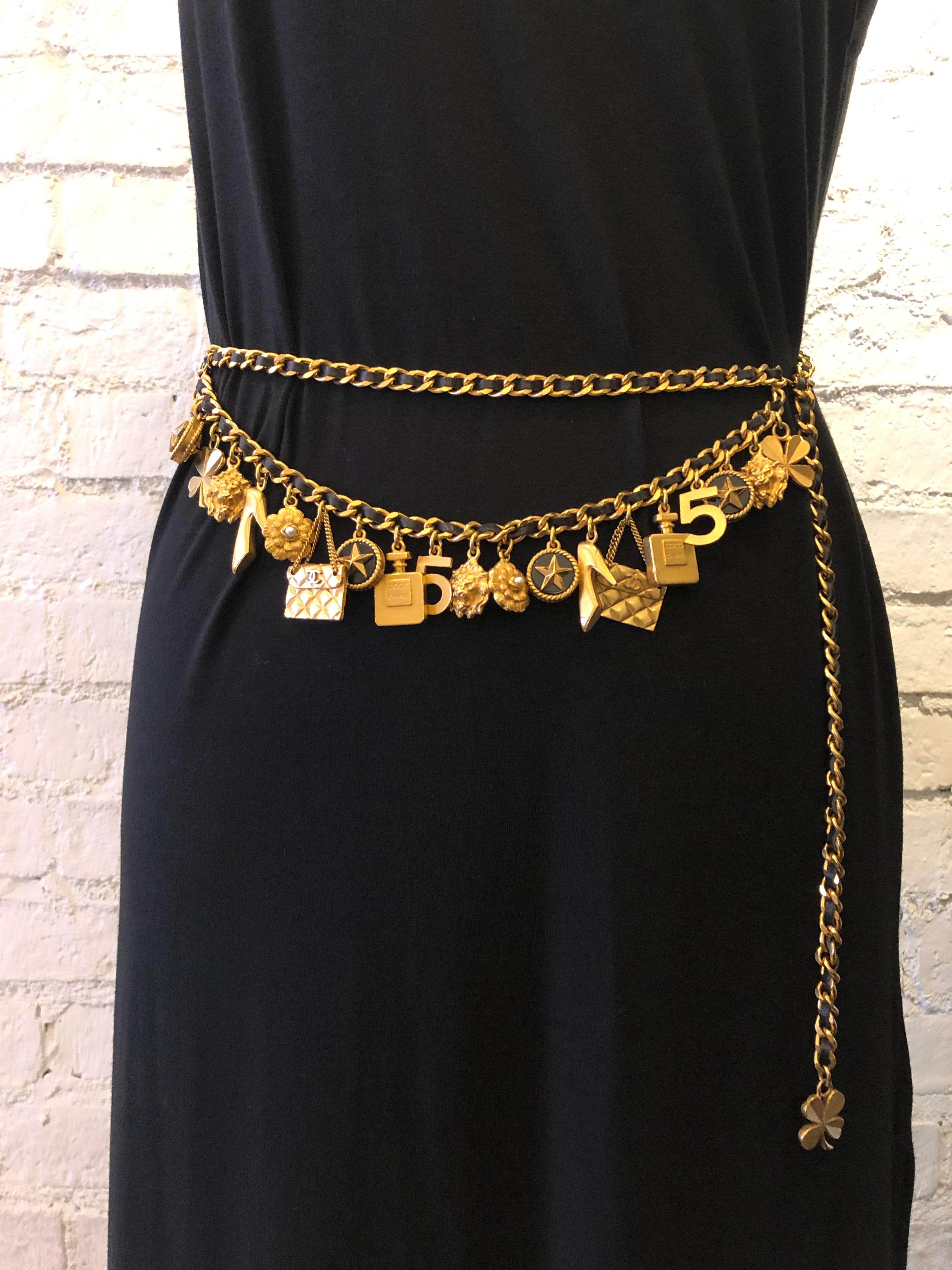 1994 Vintage Runway CHANEL Gold Toned Leather Chain Charm Belt Lion Camellia  7