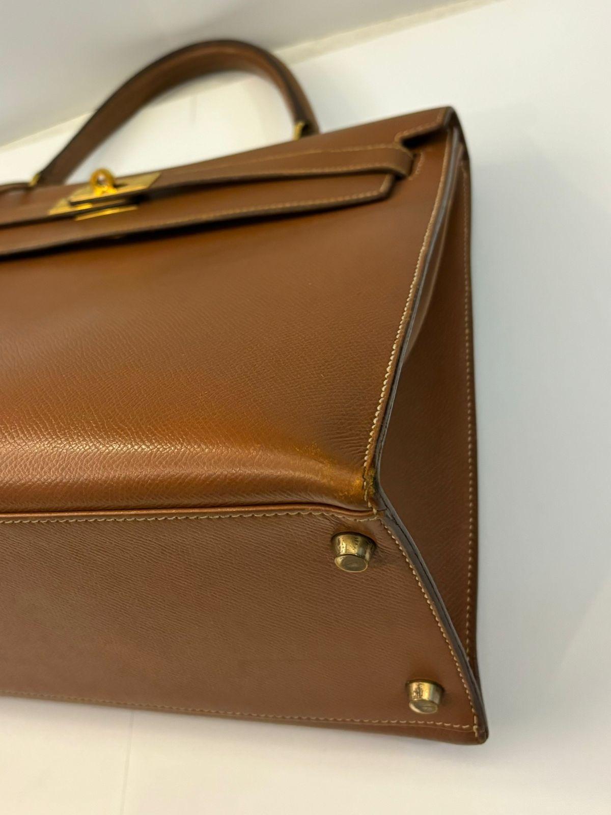1994 Hermes Gold Lisse Leather Kelly 35 Bag For Sale 2