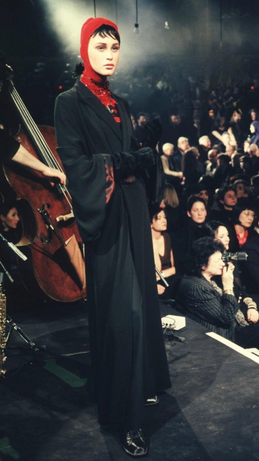 1994 Jean Paul Gaultier Jeans maxi cappotto da passerella con chiusura ad alamari e maniche a sbalzo 7