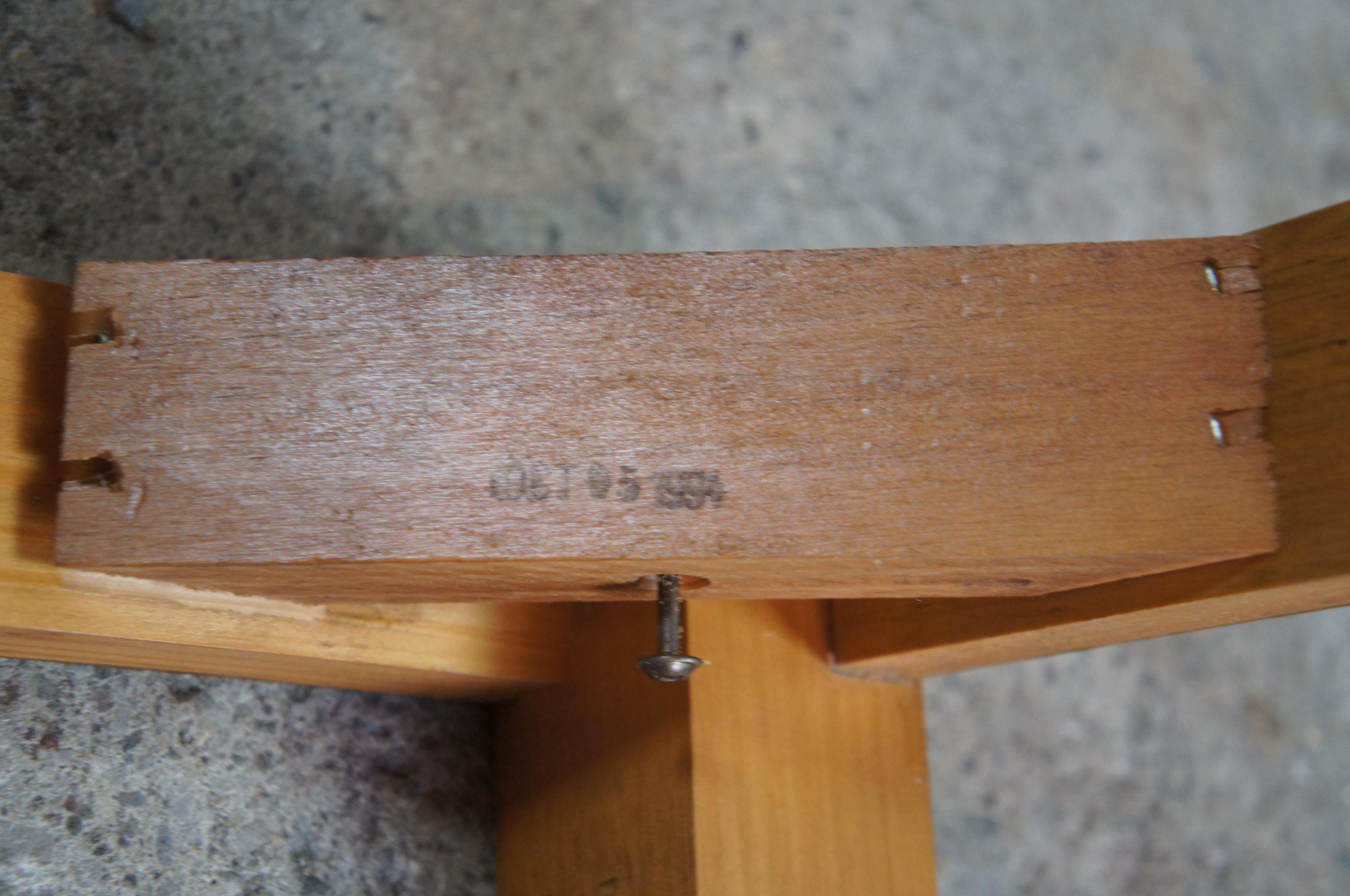 Table basse d'appoint coffre à vapeur en cuir sur support en pin, décoration d'appoint, 1994 en vente 5