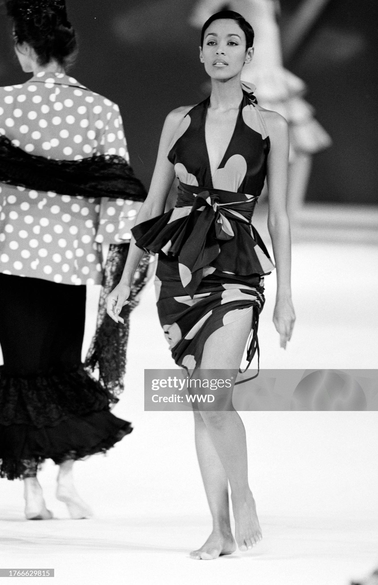 1994 Moschino Couture Documented 'Heartbreaker' Print Silk Convertible Dress  For Sale 12
