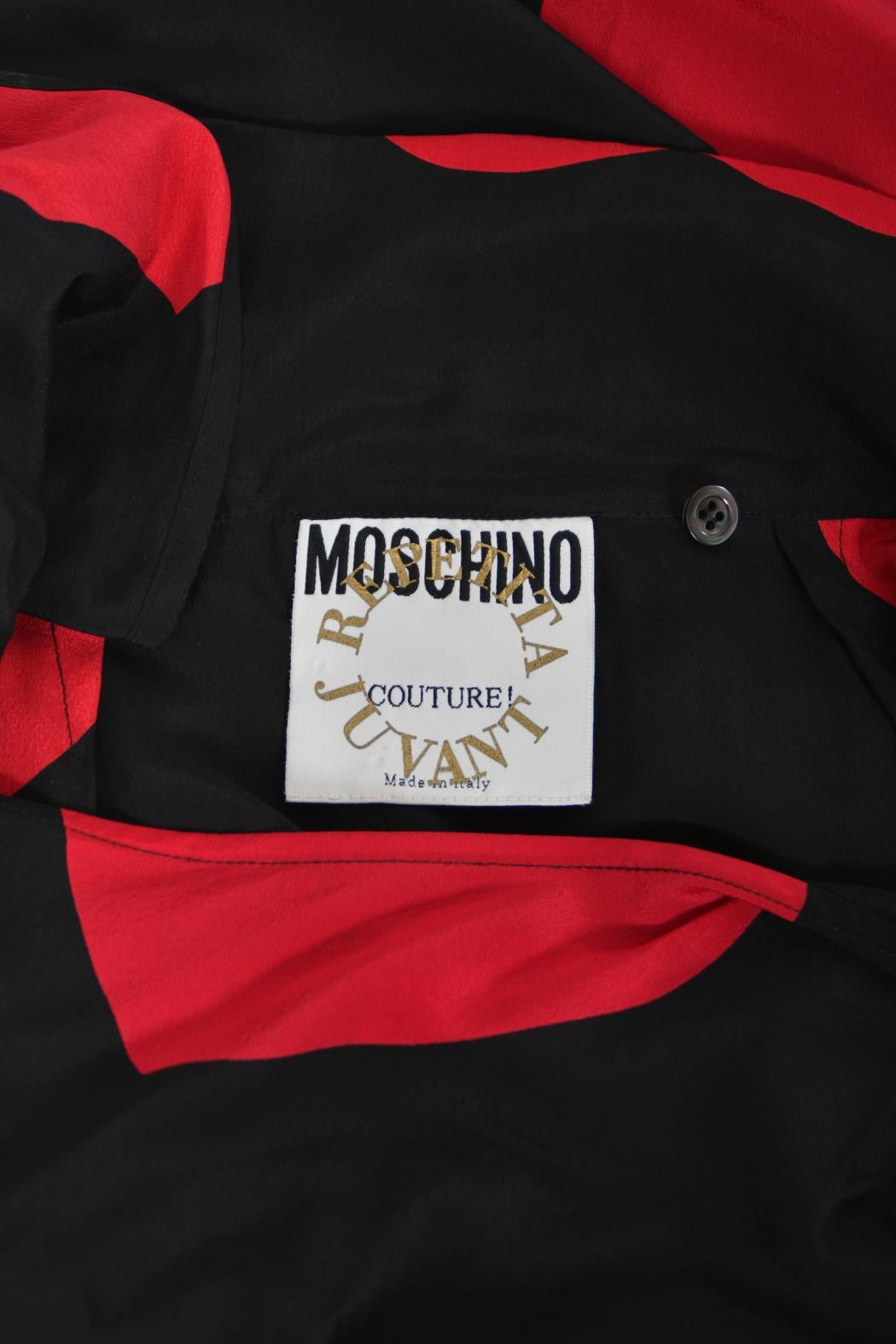 Robe convertible Moschino Couture documentée « Heartbreaker » en soie imprimée, 1994  en vente 16