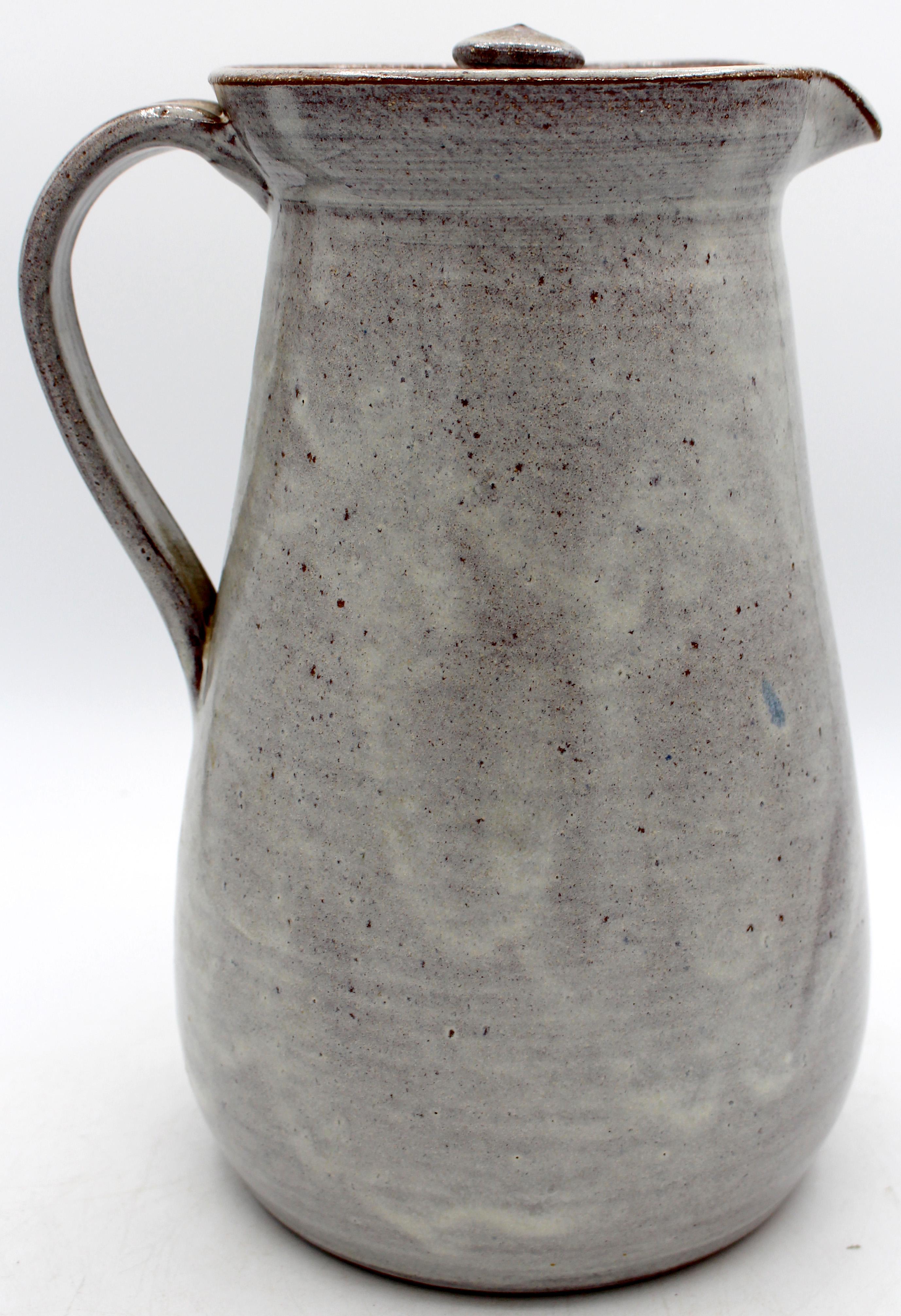 American 1994 North Carolina Sid Luck Large Pottery Lidded Pitcher For Sale