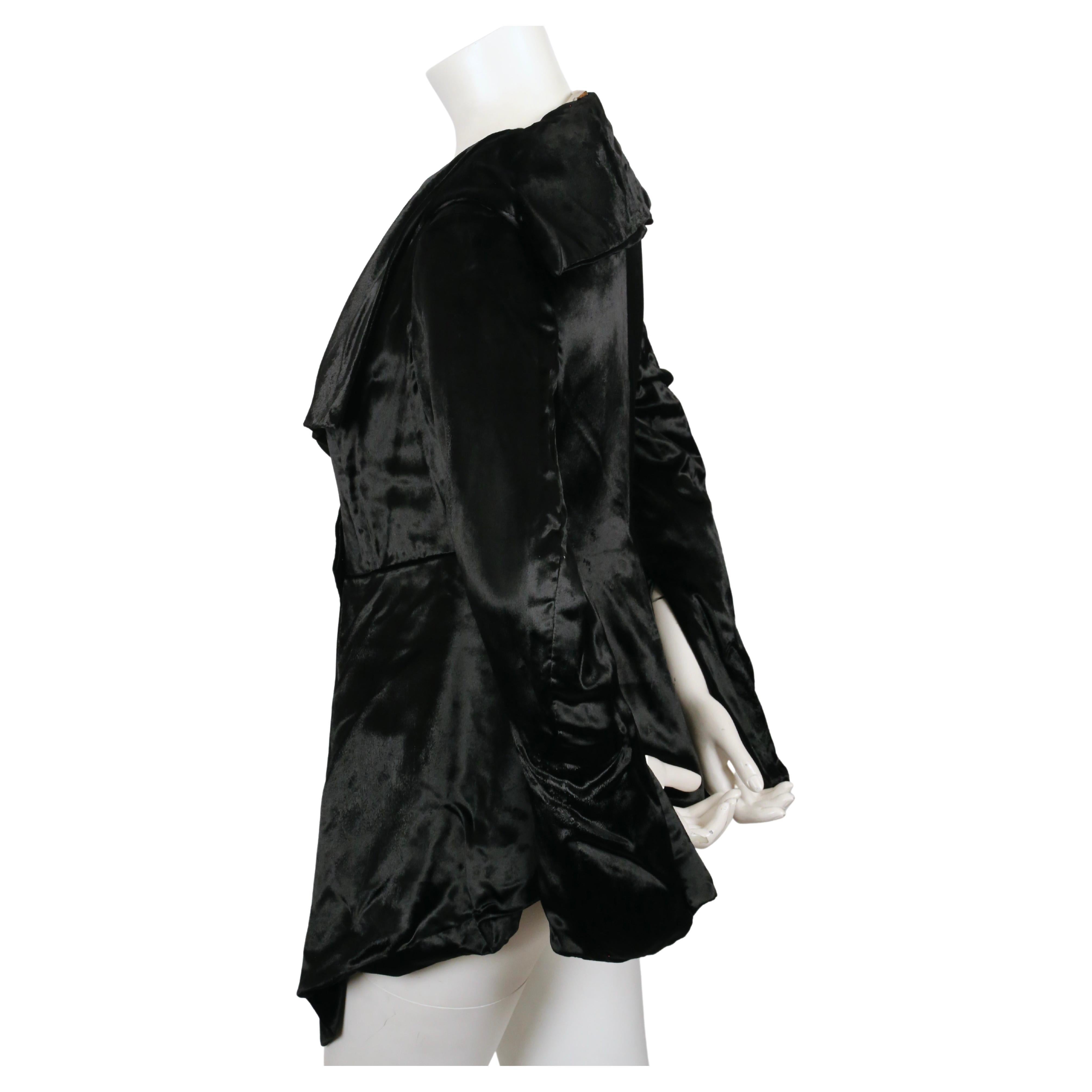 1994 'On Liberty' VIVIENNE WESTWOOD Runway Velvet Frock Coat In Good Condition For Sale In San Fransisco, CA