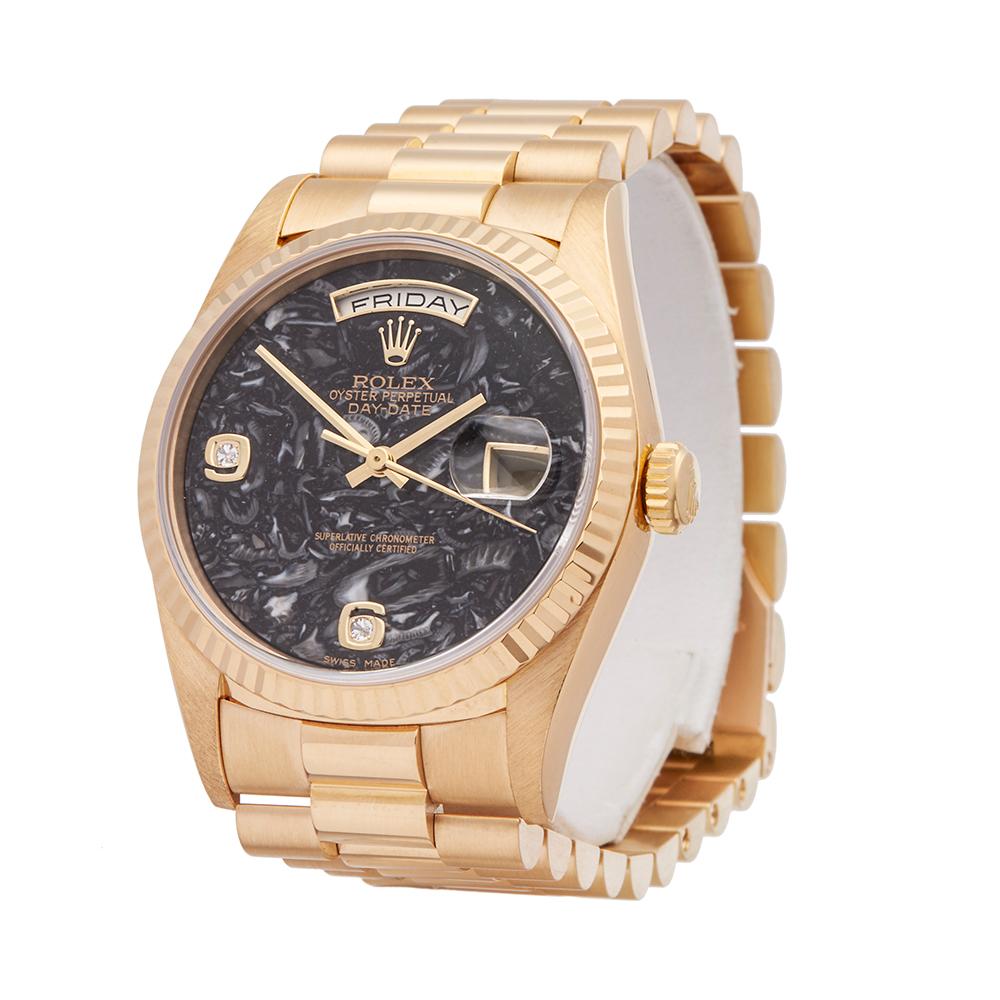 Contemporary 2000's Rolex Yacht-Master Steel & Yellow Gold 16623 Wristwatch
 *
 *Complete with: Box Only dated 2000's
 *Case Size: 40mm
 *Strap: Stainless Steel & 18K Yellow Gold Oyster
 *Age: 2000's
 *Strap length: Adjustable up to 19cm. Please