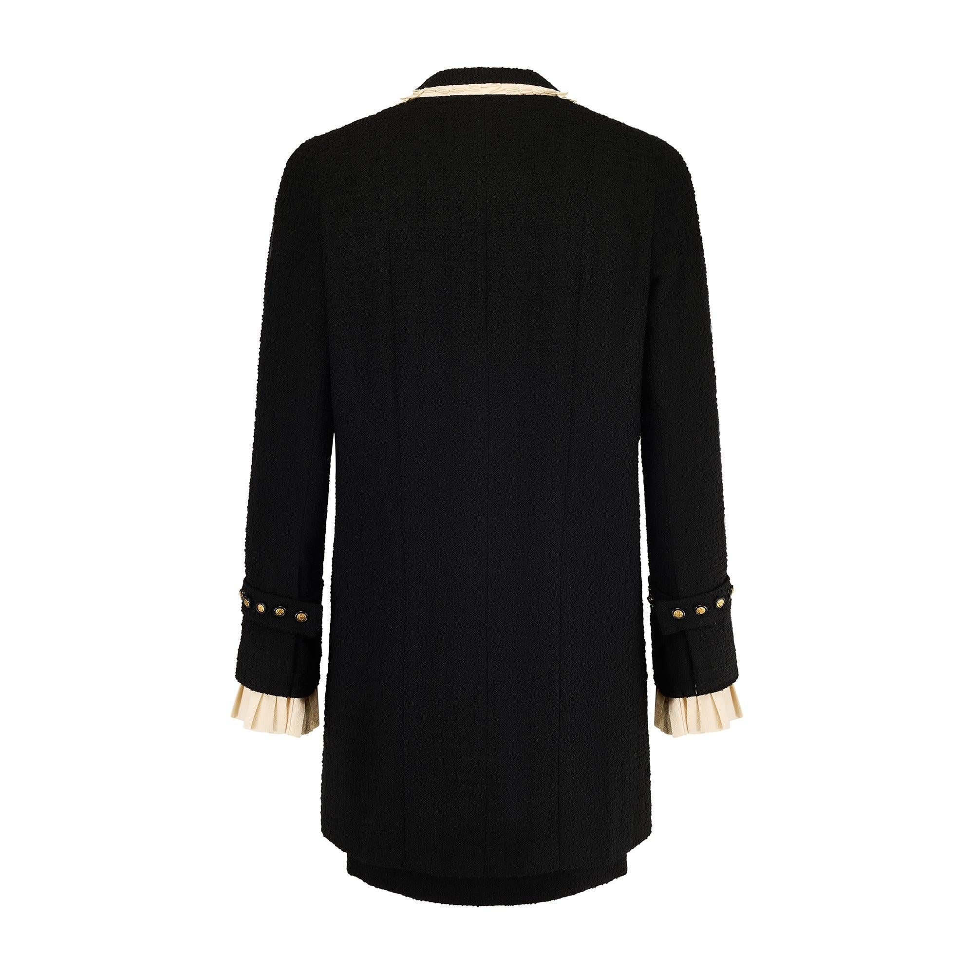 1994 Runway Chanel Haute Couture Abito con Gonna in Lana Boucle Nero In condizioni ottime in vendita a London, GB