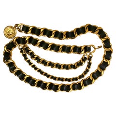 1994 Vintage CHANEL Cintura a catena in pelle tripla tonalità oro