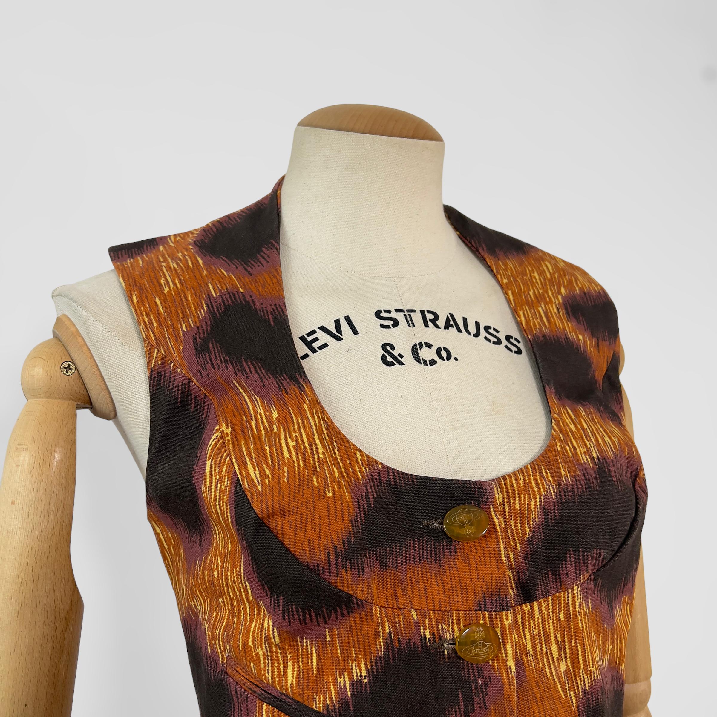 1994 Vivienne Westwood Ensemble 3 pièces jupe, gilet et veste en léopard   en vente 4