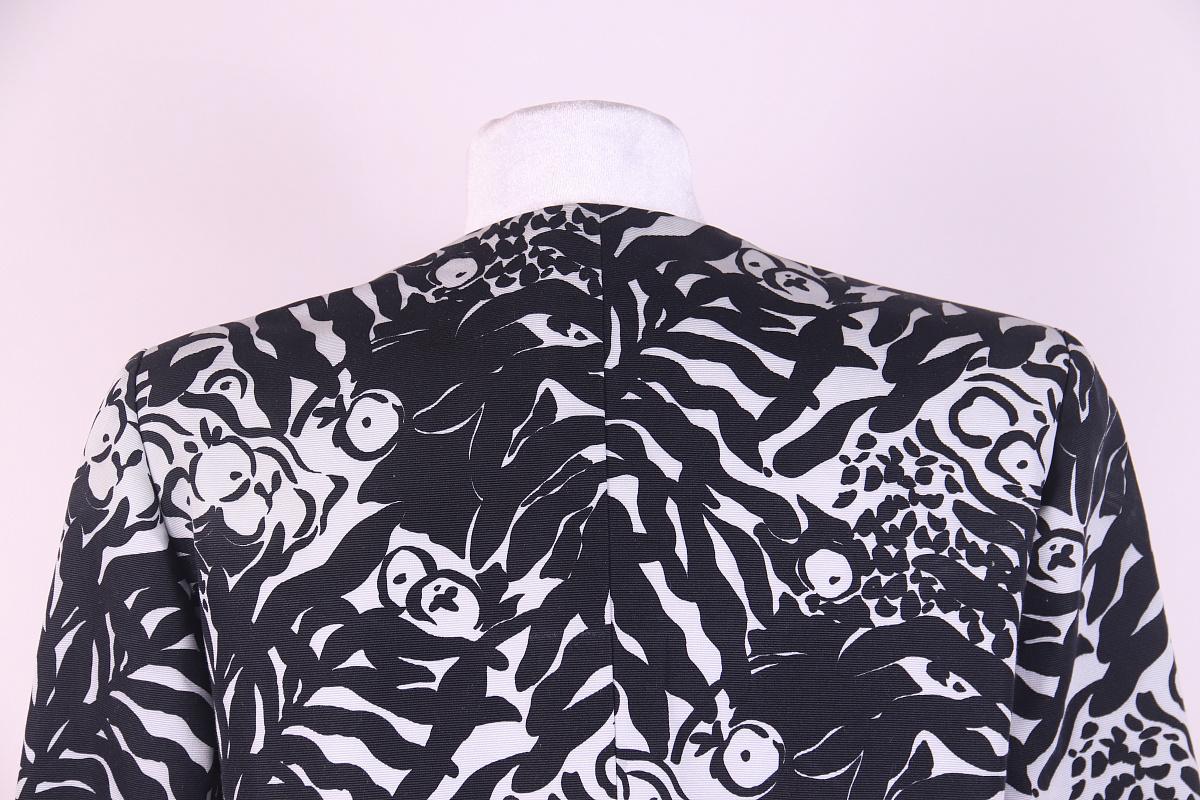 1994 Yves Saint Laurent black and white crop jacket For Sale 1