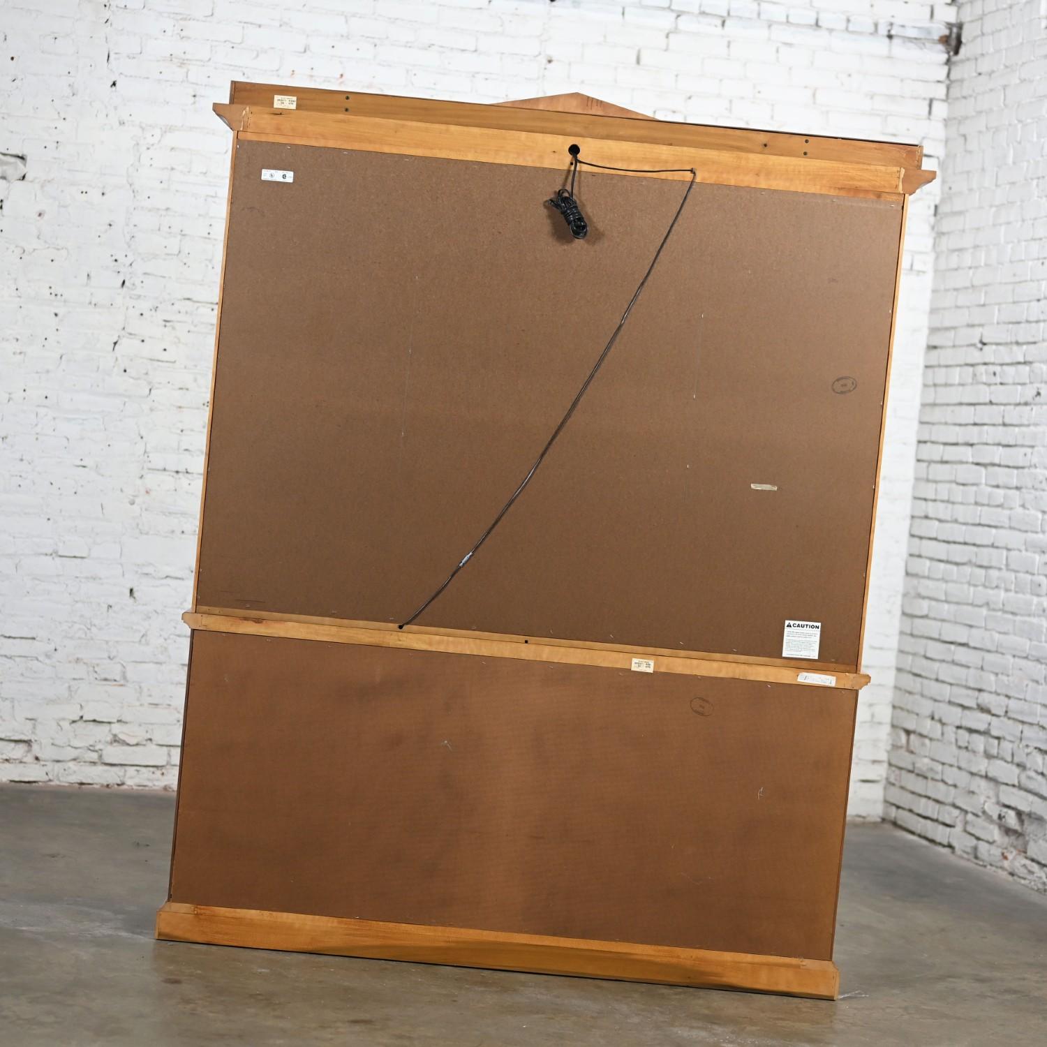 China Hutch im Biedermeier-Stil von Thomasville Grand Classics Line, 1995 im Angebot 8