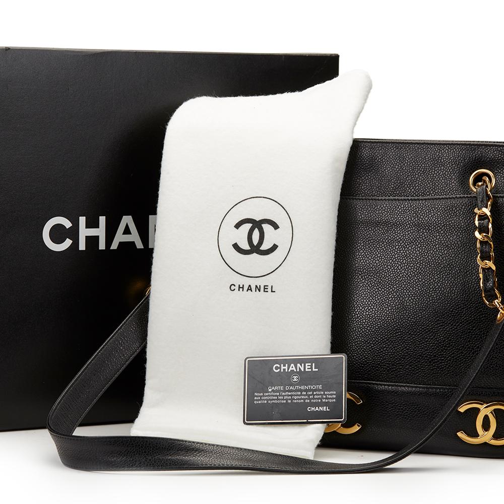 1995 Chanel Black Caviar Leather Vintage Logo Trim Shoulder Bag 6
