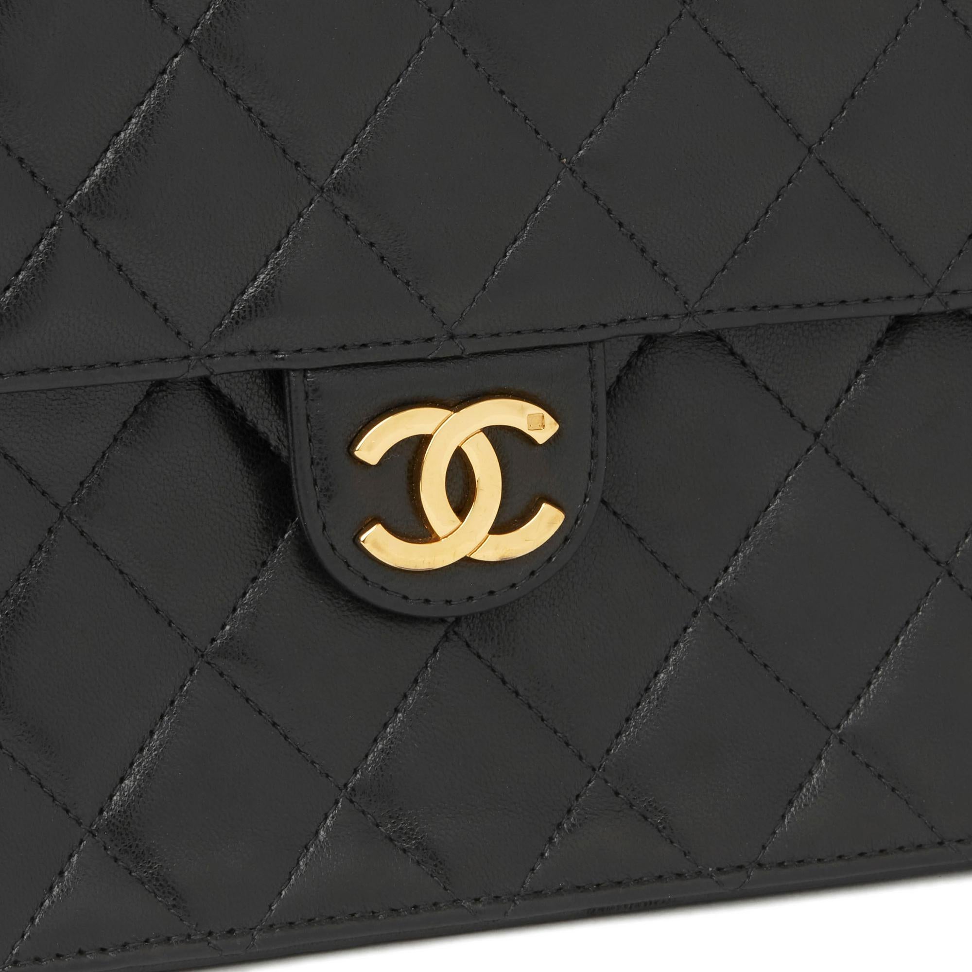 1995 Chanel Black Quilted Lambskin Vintage Medium Classic Single Flap Bag 2