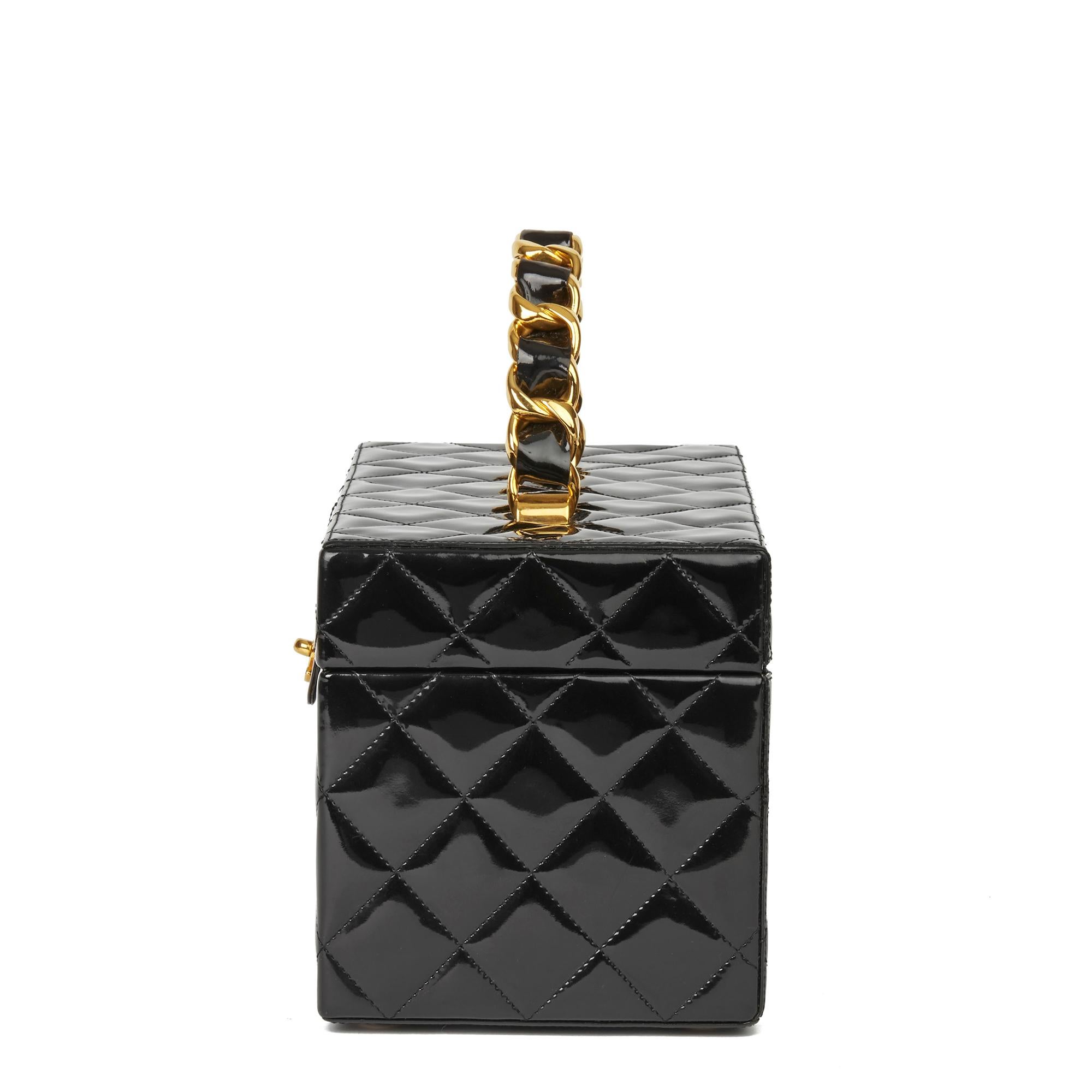 chanel patent vanity case