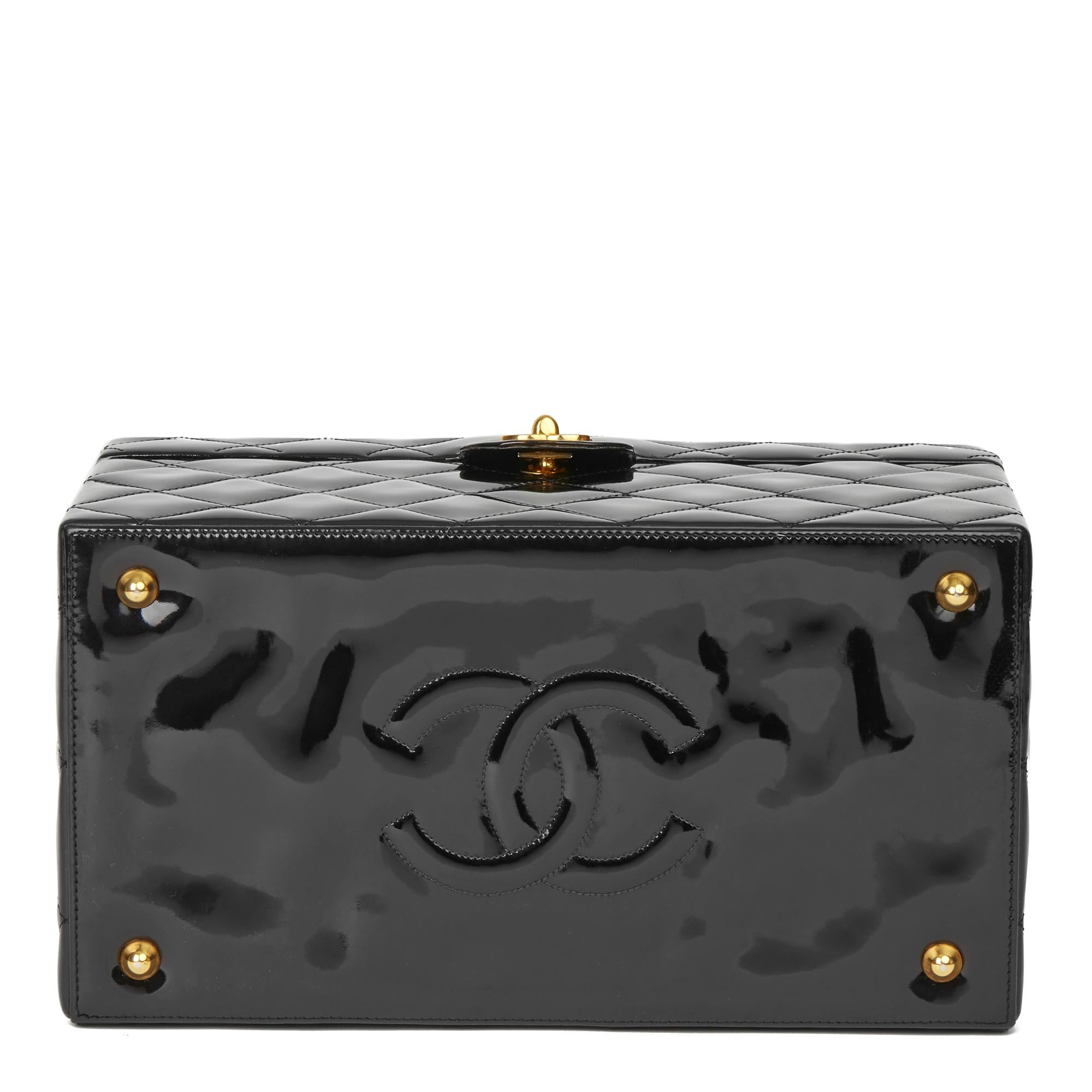 chanel caviar vintage vanity case bag