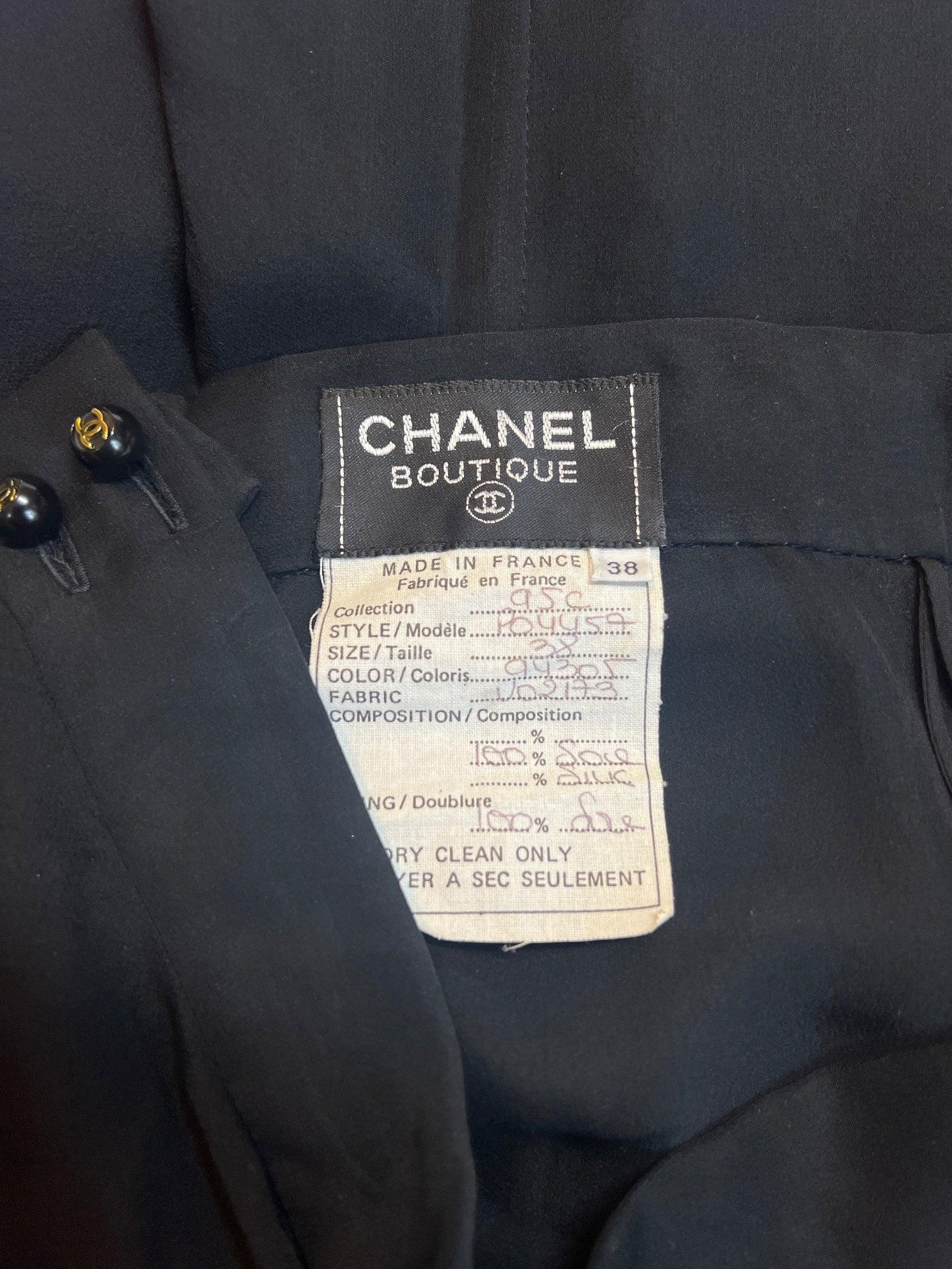 1995 Chanel Schwarzer Seidenchiffon Maxirock im Angebot 1