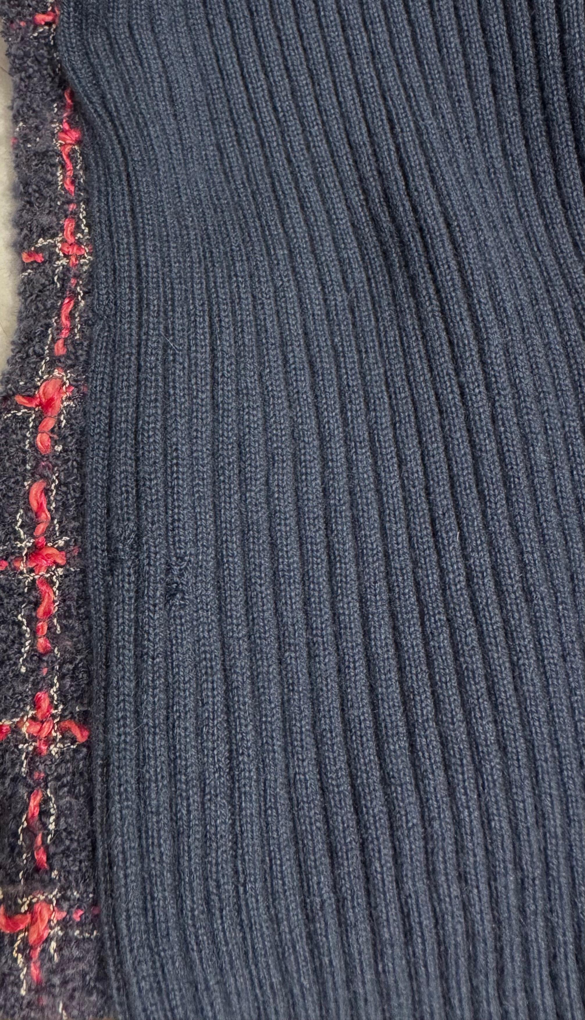 1995 CHANEL Marineblaues Tweed-Wollkleid FR38 Geändert im Angebot 6