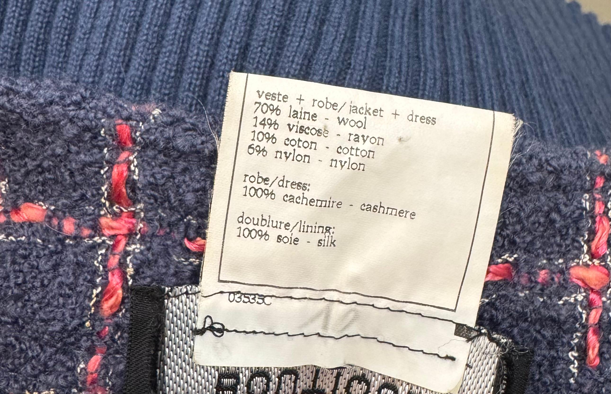 1995 CHANEL Marineblaues Tweed-Wollkleid FR38 Geändert im Angebot 2