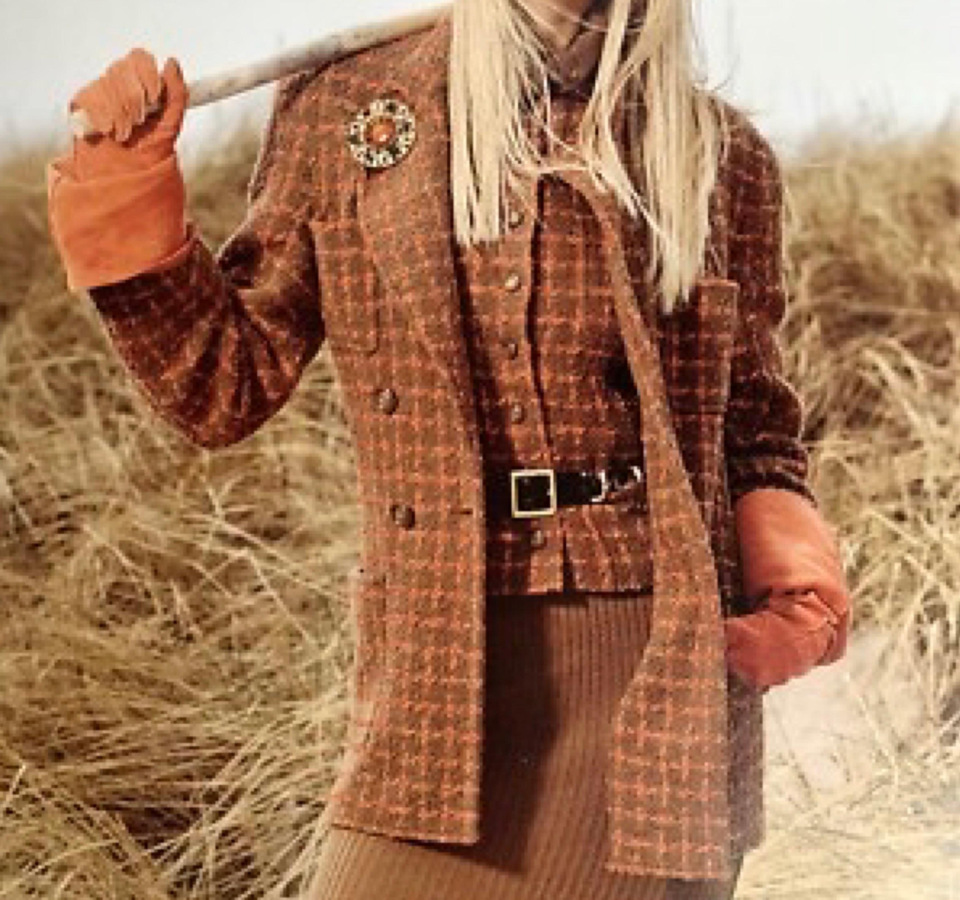 1995 CHANEL Marineblaues Tweed-Wollkleid FR38 Geändert im Angebot 8