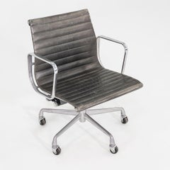 1995 Herman Miller Eames Aluminum Management Desk Chair in Grey Leather