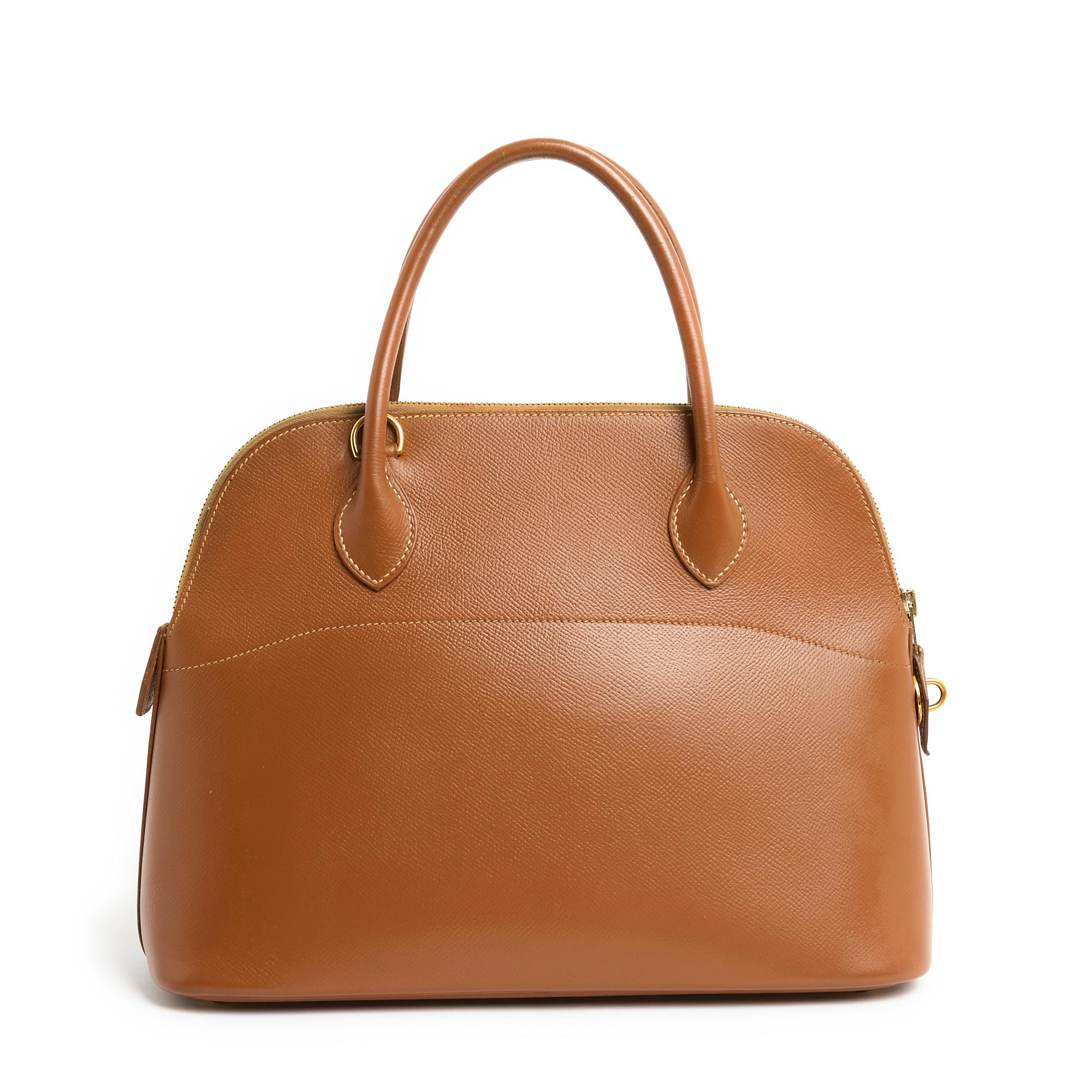 1995 Hermès Bolide 31 Gold Leather Bag with strap In Fair Condition For Sale In PARIS, FR