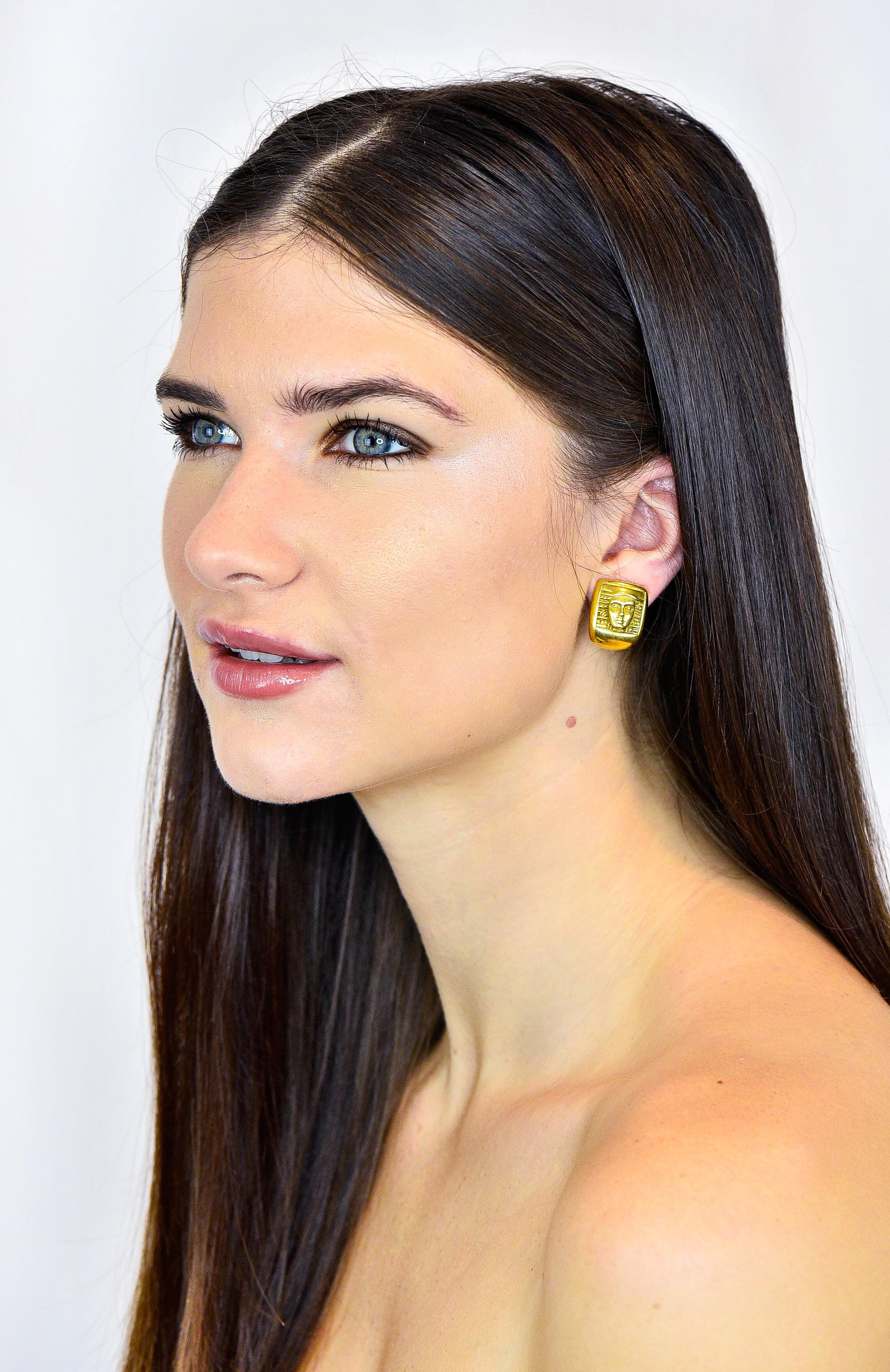 1995 Kieselstein Cord 18 Karat Green Gold Women of the World Ear-Clip Earrings 5
