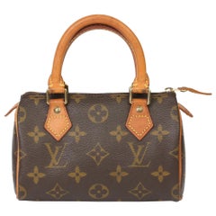 Louis Vuitton Limited Edition Louis Vuitton Cup 1995 Touquet Shoulder Bag -  Yoogi's Closet