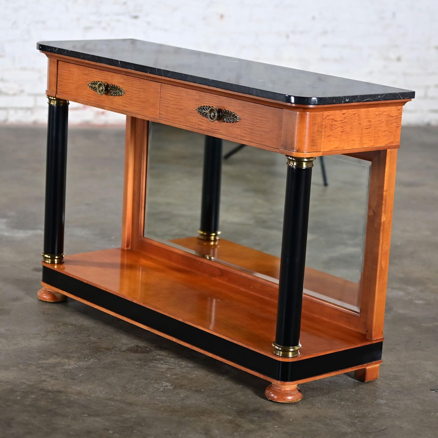 1995 Neo Classic Biedermeier Stil Thomasville Grand Classic Console Couchtisch im Angebot 5