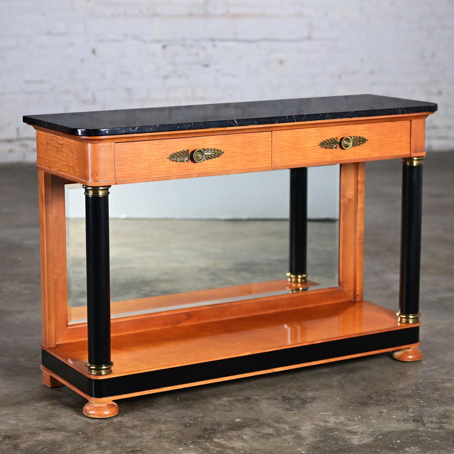 1995 Neo Classic Biedermeier Stil Thomasville Grand Classic Console Couchtisch im Angebot 10
