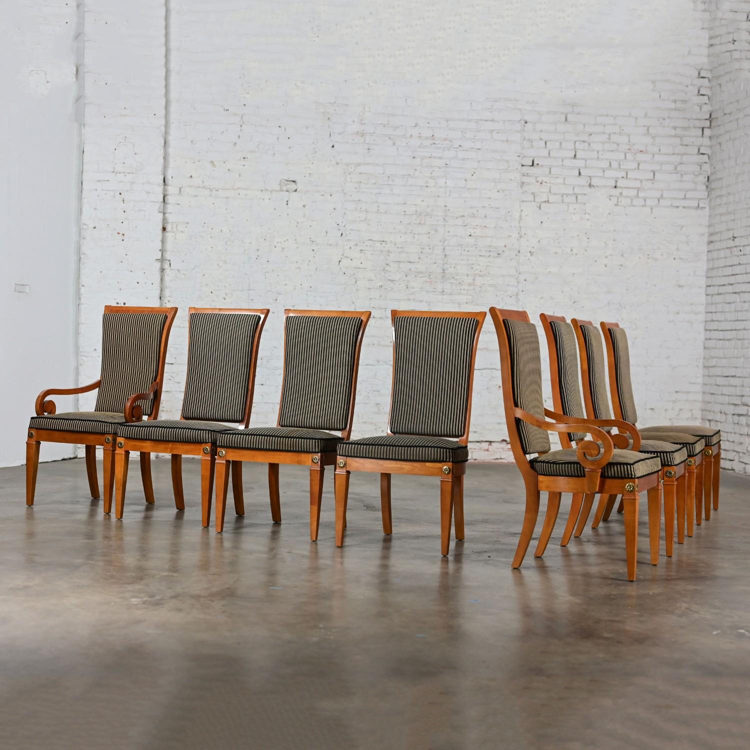 1995 Neoklassischer Biedermeier-Stil Thomasville Grand Classic Esszimmerstühle Satz 8 im Angebot 13