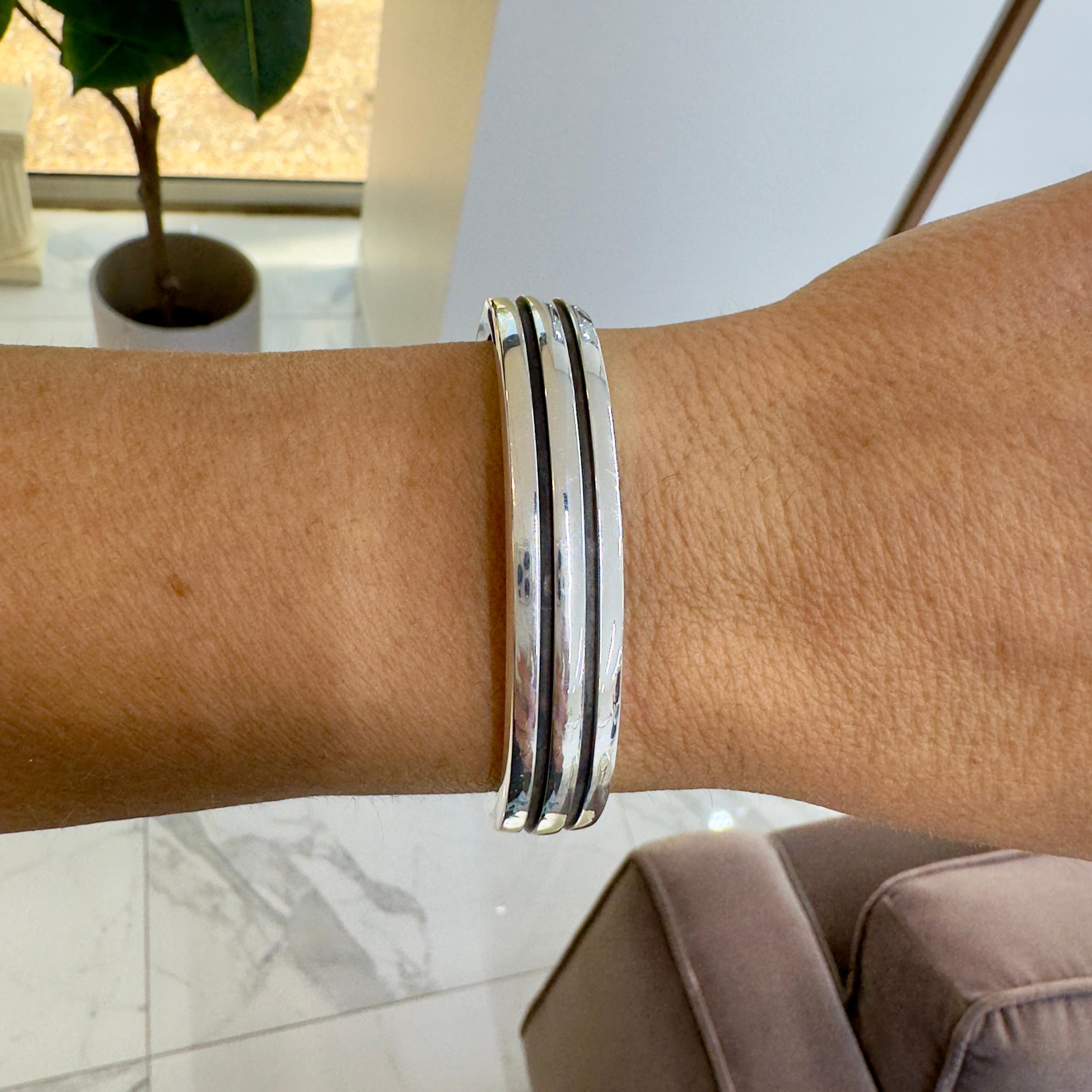 1995 Pensionamento di Tiffany & Co. Bracciale Atlas Groove in argento 925 in vendita 3
