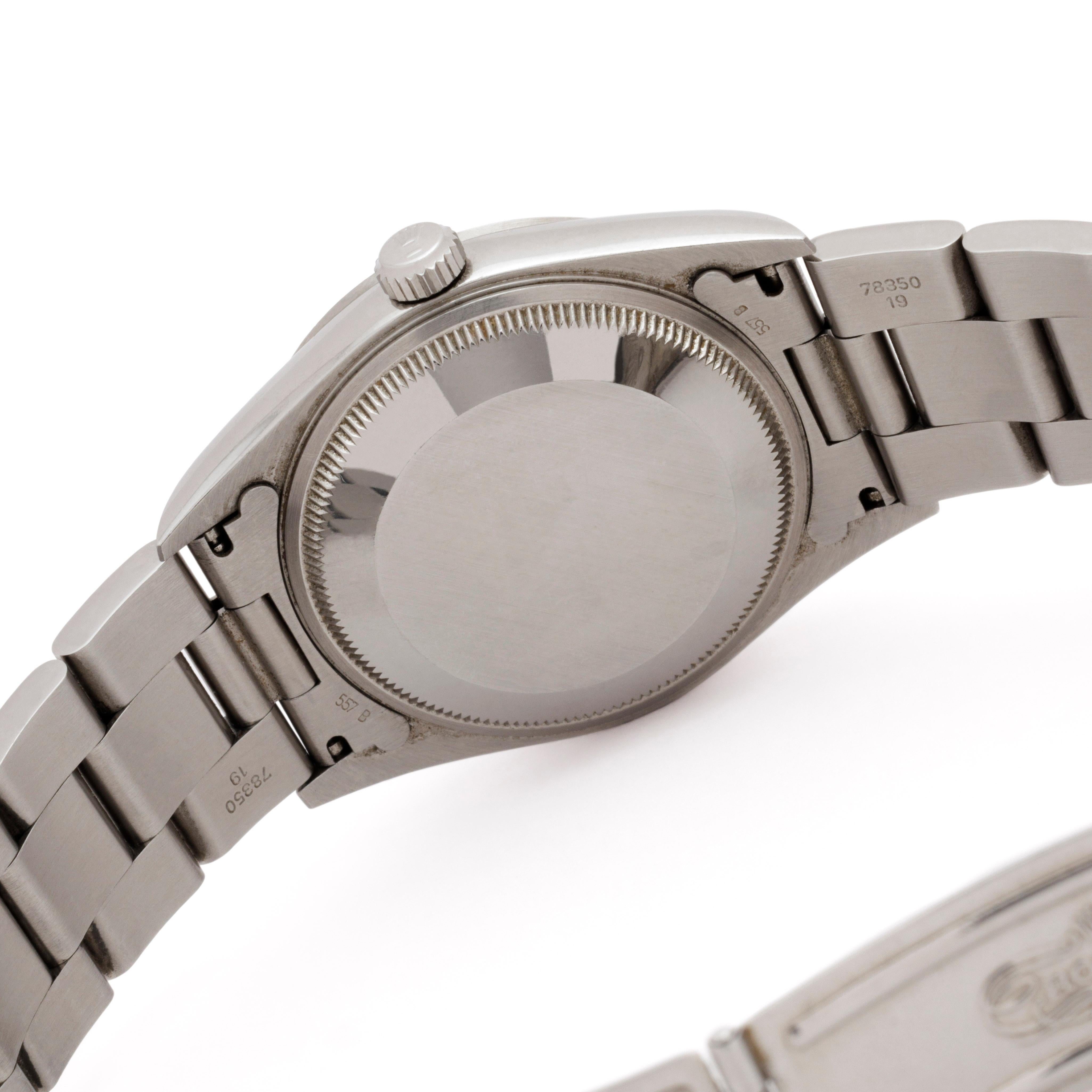 1995 Rolex Date Model 15200 Salmon Dial In Excellent Condition For Sale In New York, NY