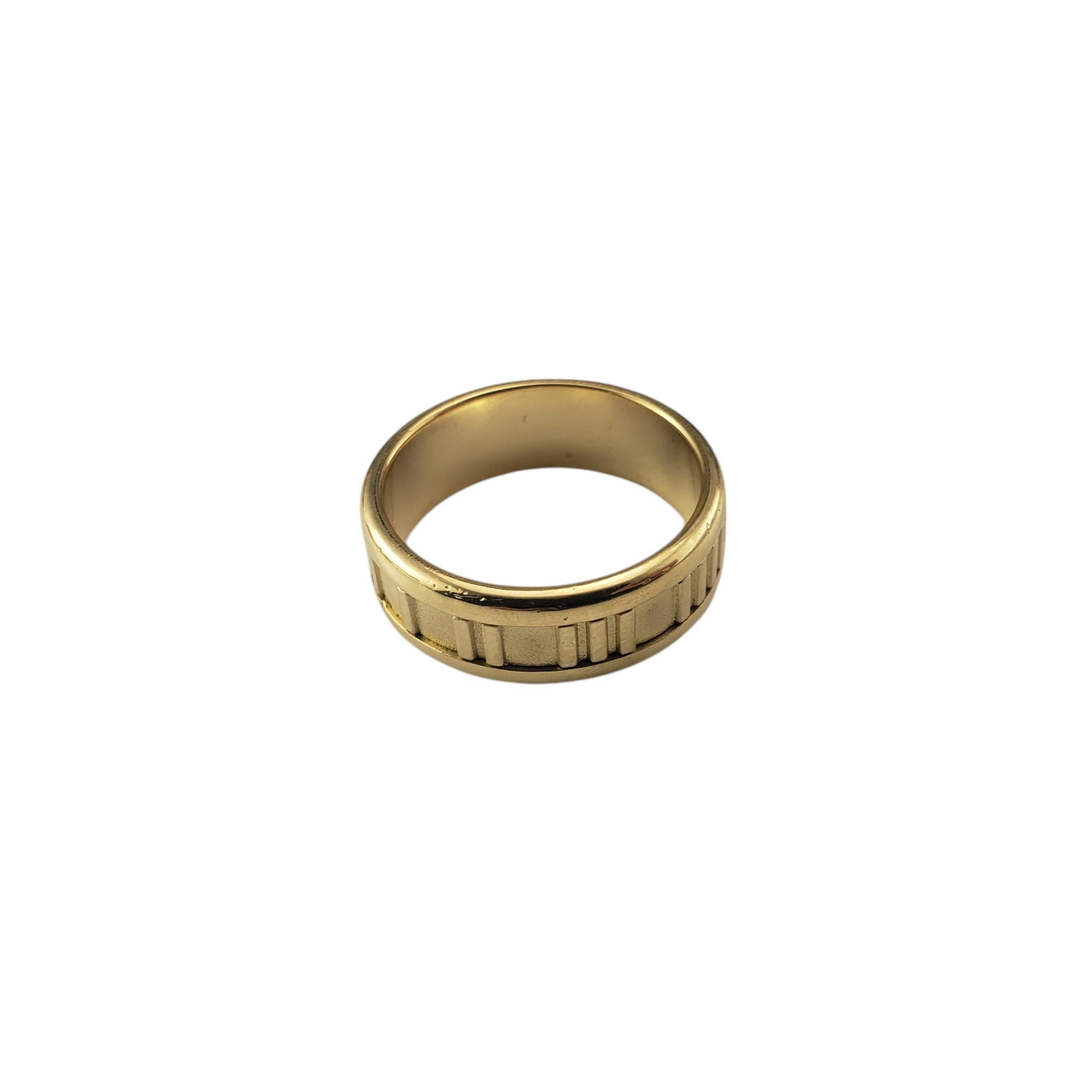 Contemporary 1995 Tiffany & Co. 18 Karat Yellow Gold Atlas Band Ring Size 8 #20769