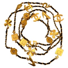 1995 Vintage CHANEL Gold Toned Chain Necklace CC No.5 Camellia 190cm