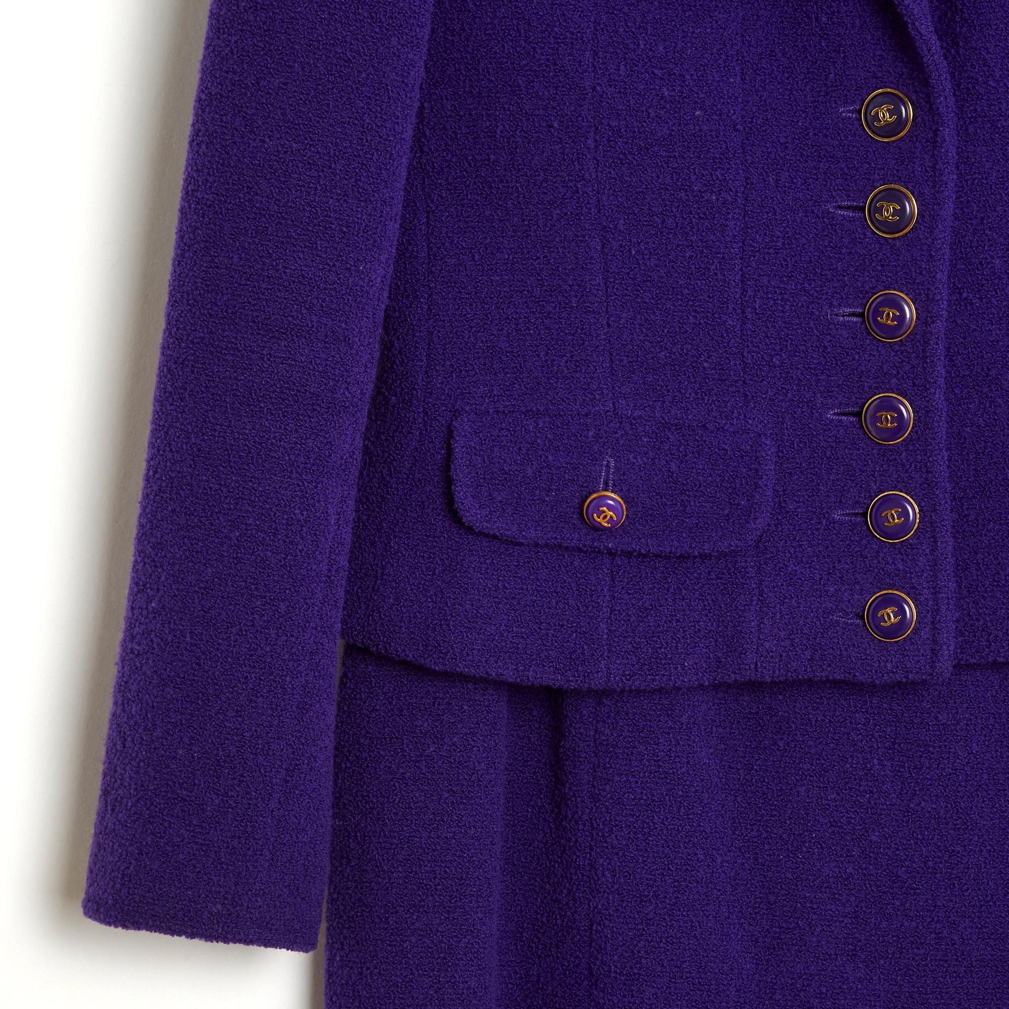 Women's or Men's 1995FW Chanel Purple Wool Bouclette Jacket Set FR34/36 For Sale
