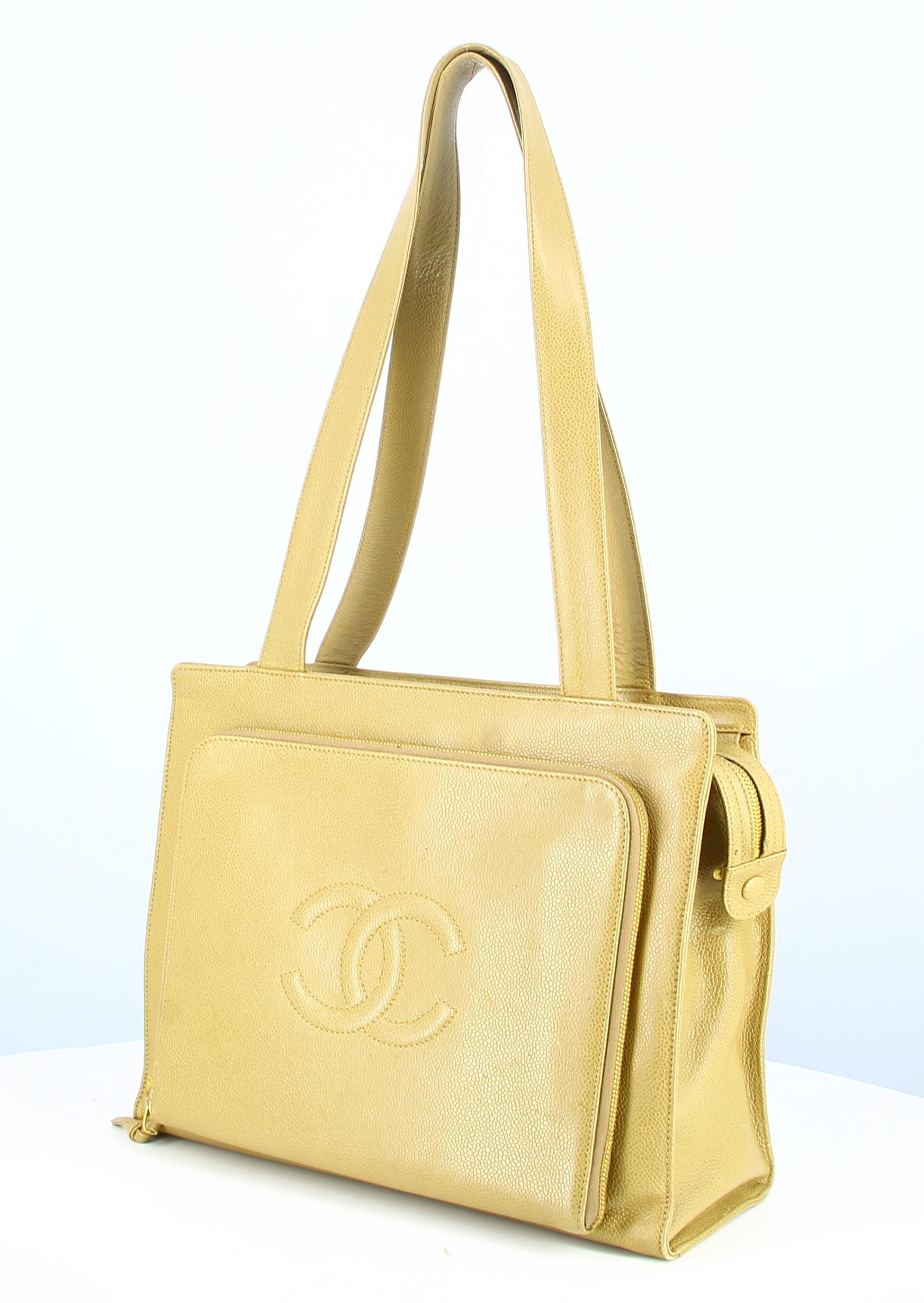 1996-1997 Chanel Beige Logo Handbag For Sale at 1stDibs