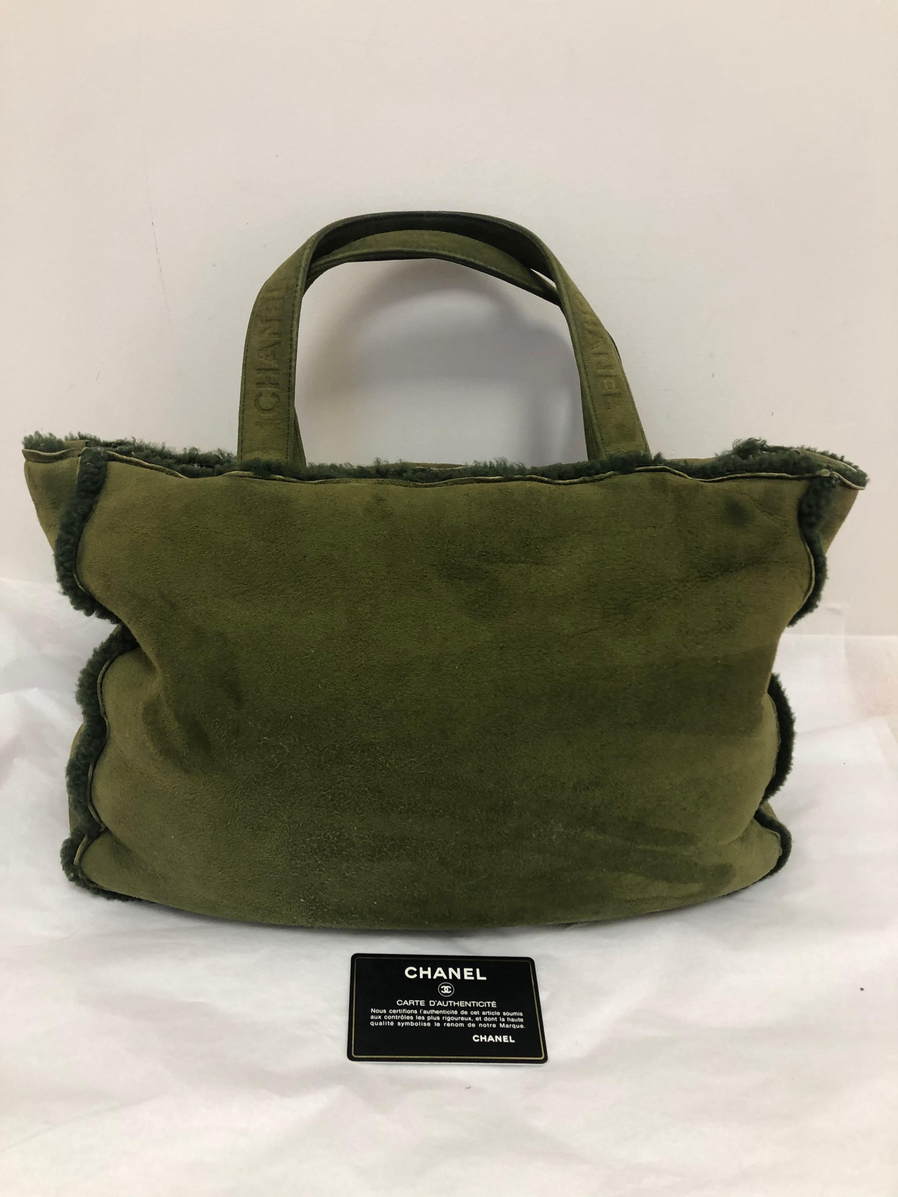 1996/97 Chanel Large Green Mouton/Suede Handbag w/COA and Card 8