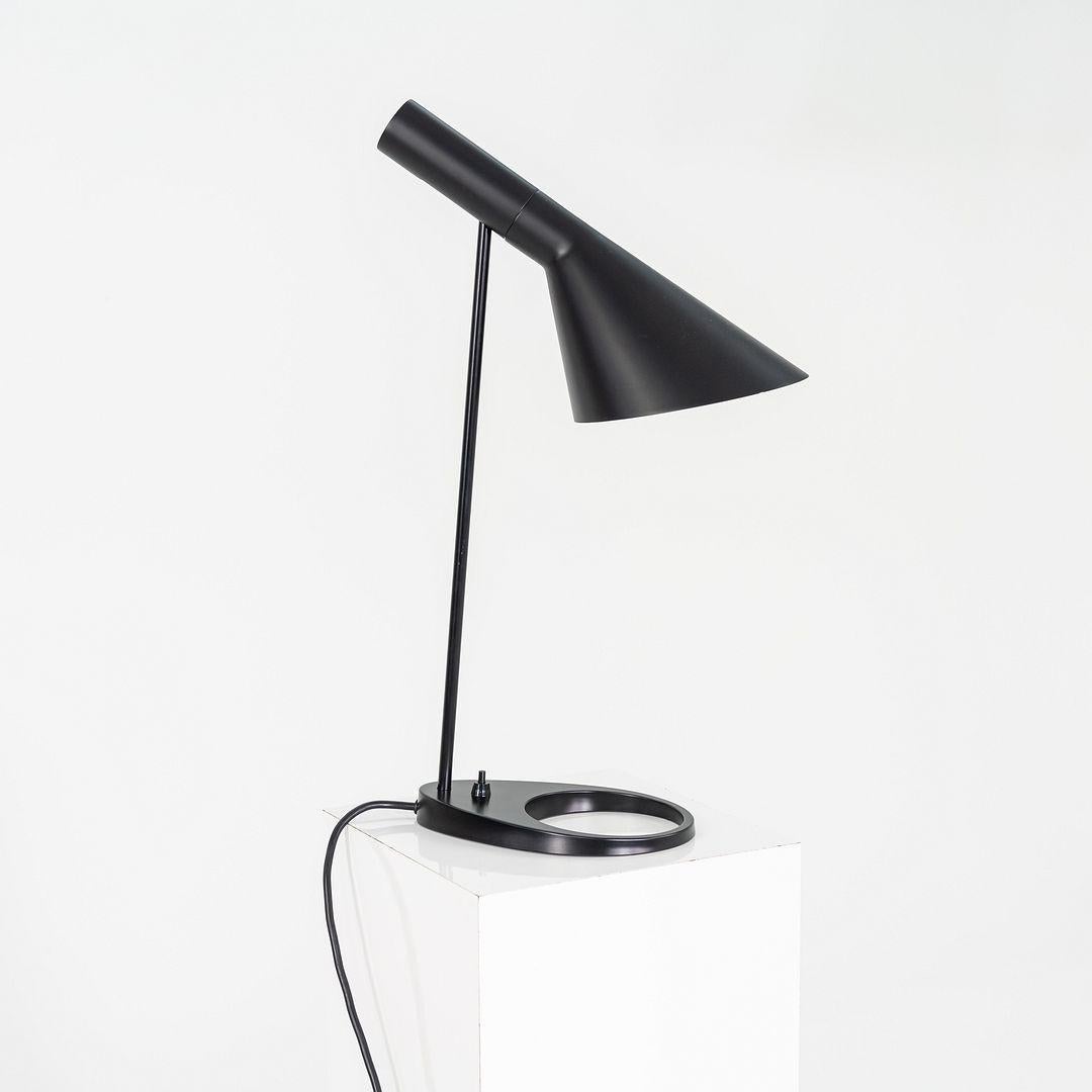 1996 Arne Jacobsen for Louis Poulsen AJ Desk / Table Lamp in Black In Good Condition For Sale In Philadelphia, PA