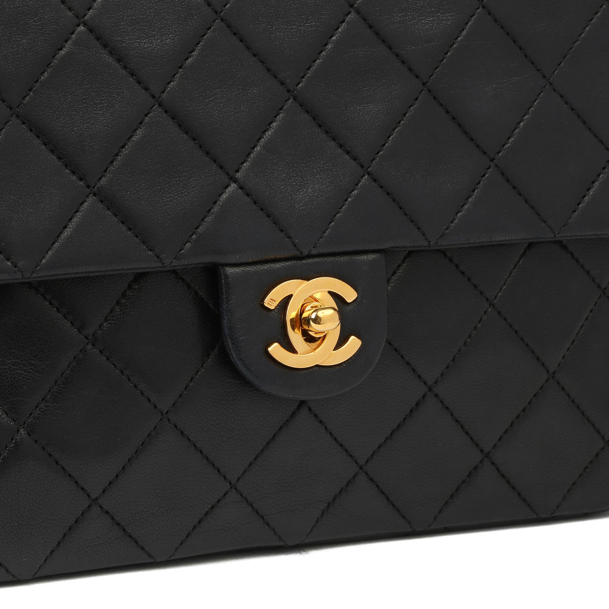 1996 Chanel Schwarze Mini-Klappentasche aus gestepptem Lammfell im Zustand „Hervorragend“ in Bishop's Stortford, Hertfordshire