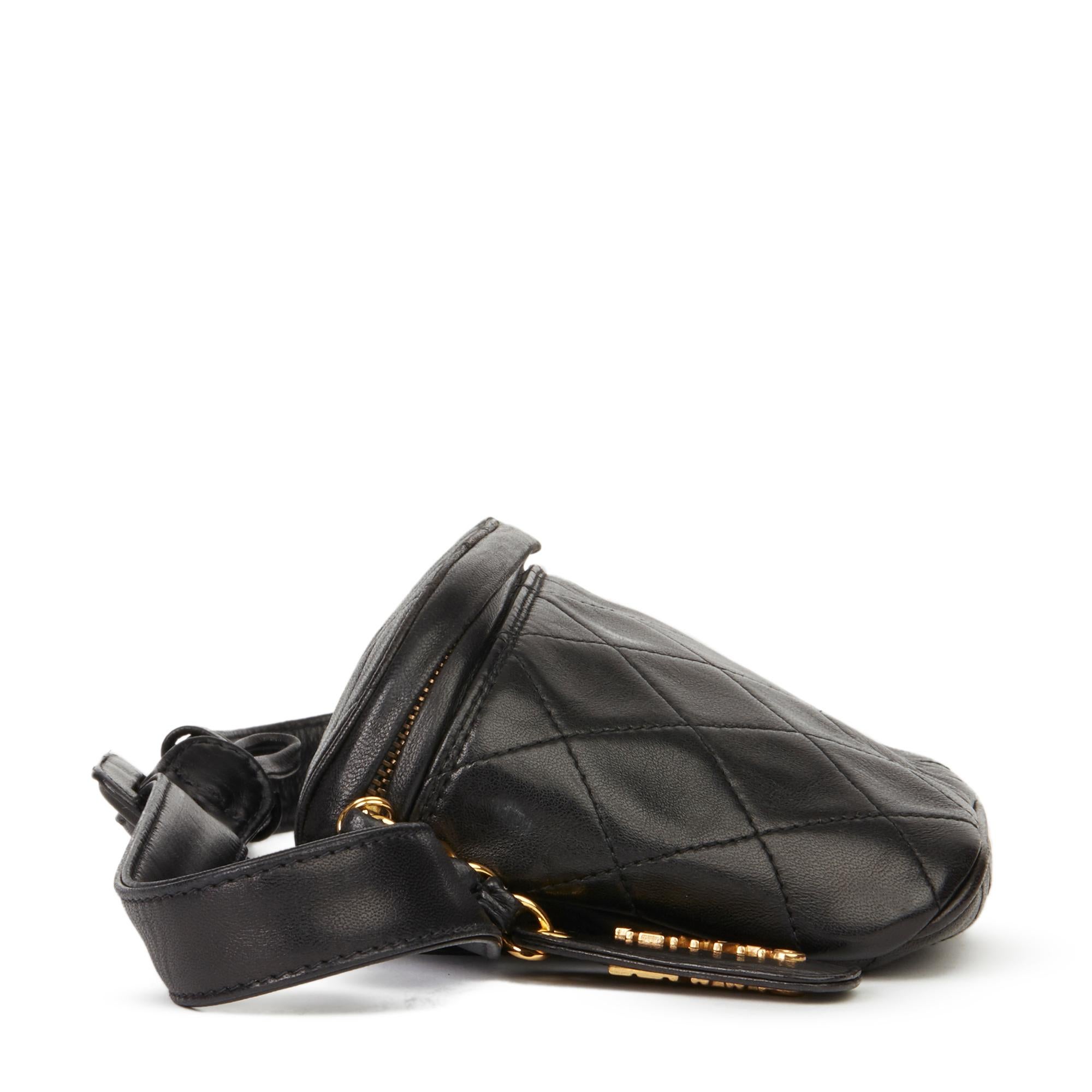 1996 Chanel Black Quilted Lambskin Vintage Timeless Belt Bag In Excellent Condition In Bishop's Stortford, Hertfordshire