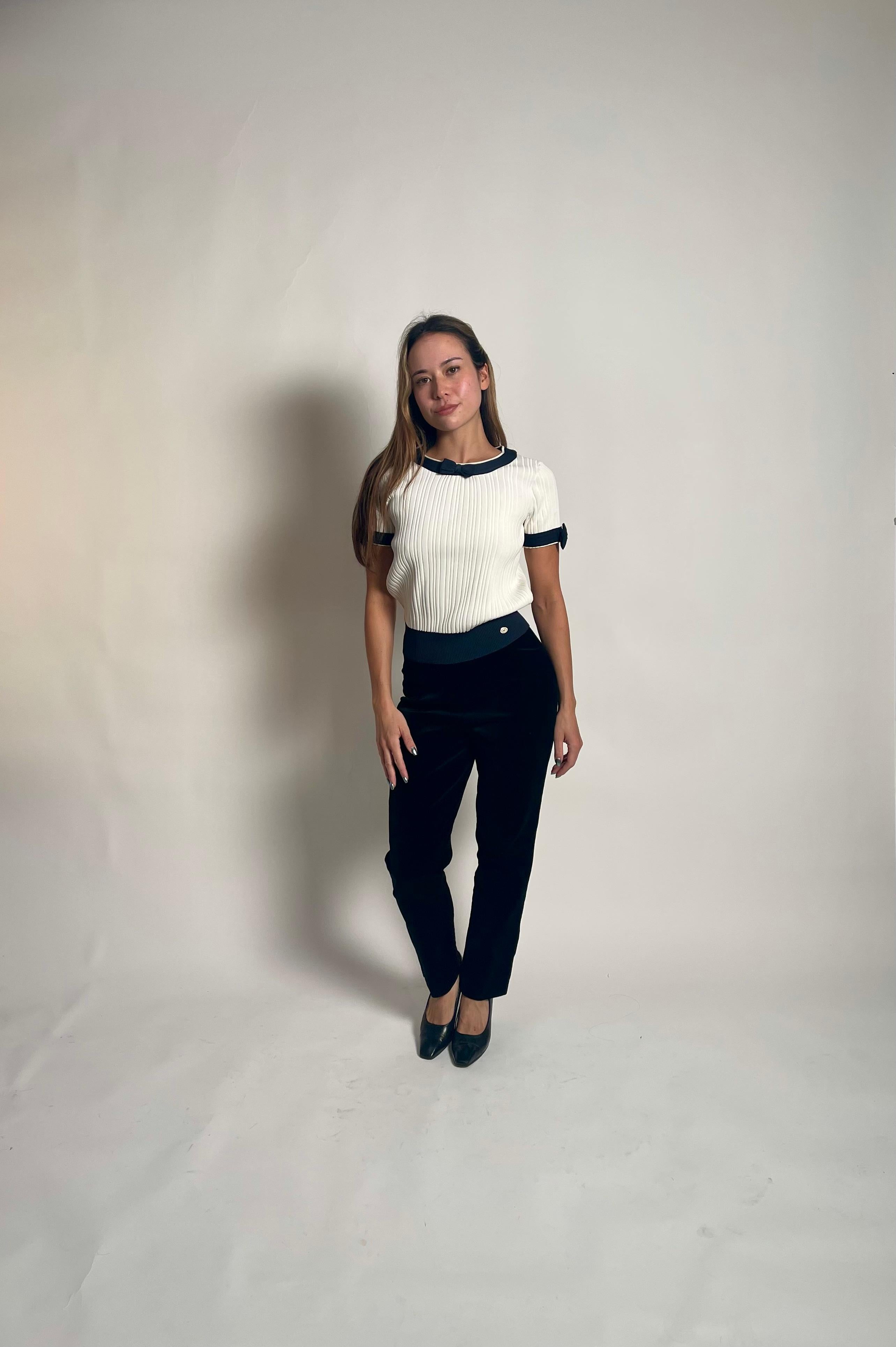 1996 Chanel Black Velvet Cigarette Pants For Sale 6