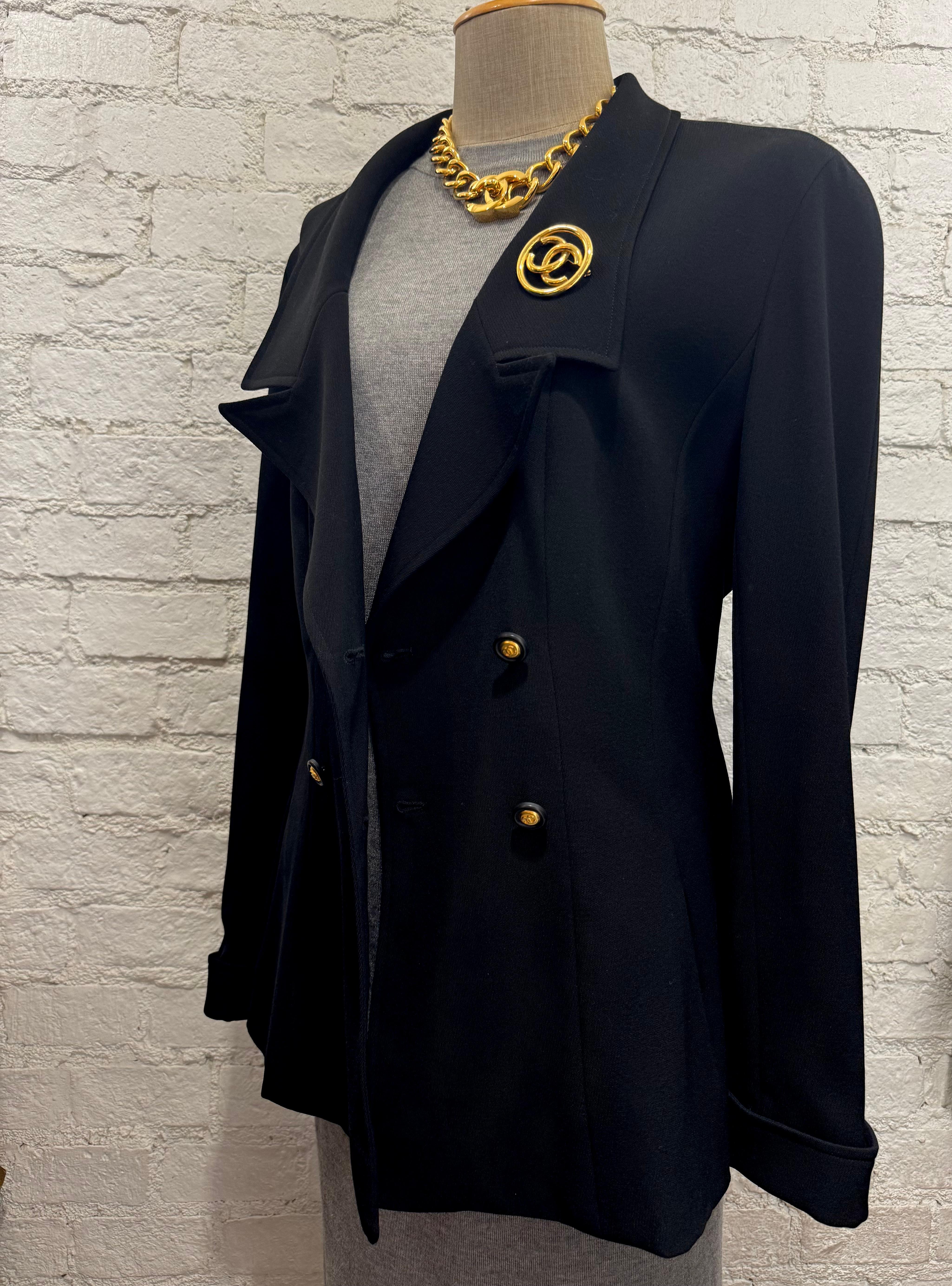 1996 CHANEL Double-Breasted Wool Blazer Jacket Black FR42 For Sale 7