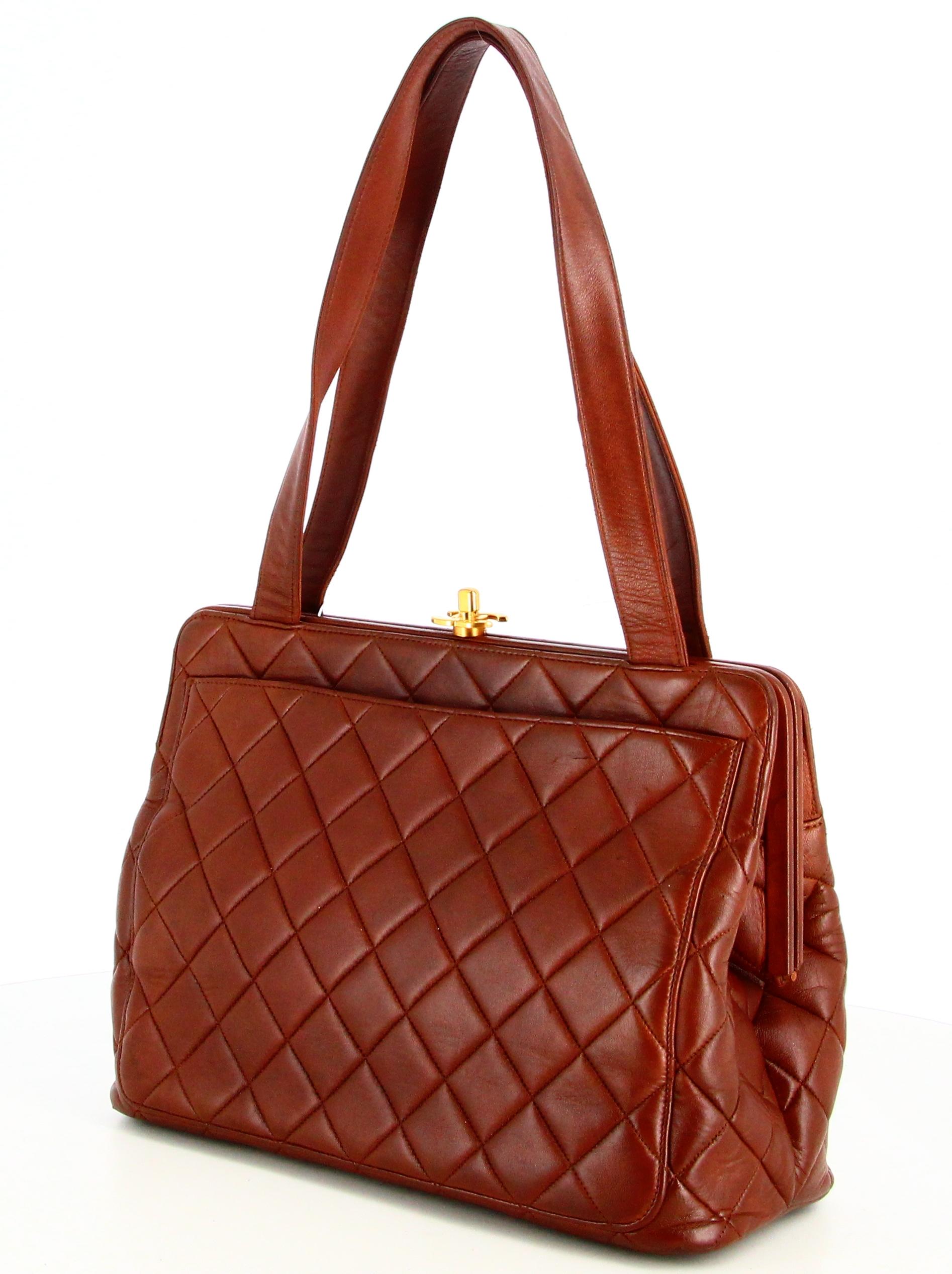 1996 Chanel Handbag Brown Quilted leather In Good Condition For Sale In PARIS, FR