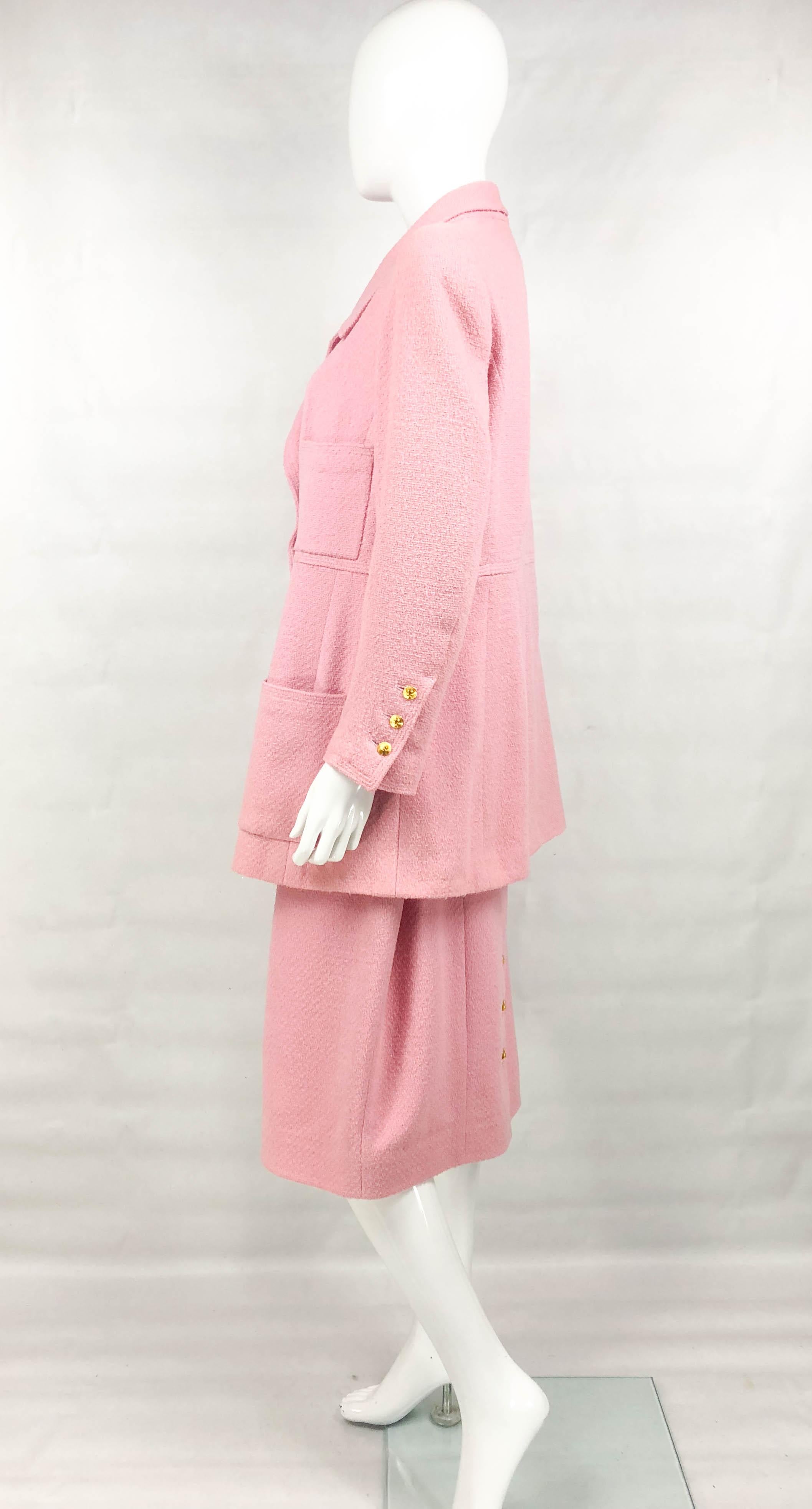 Women's 1996 Chanel Pink Wool Skirt Suit With Gilt Logo Buttons (Large Size) For Sale